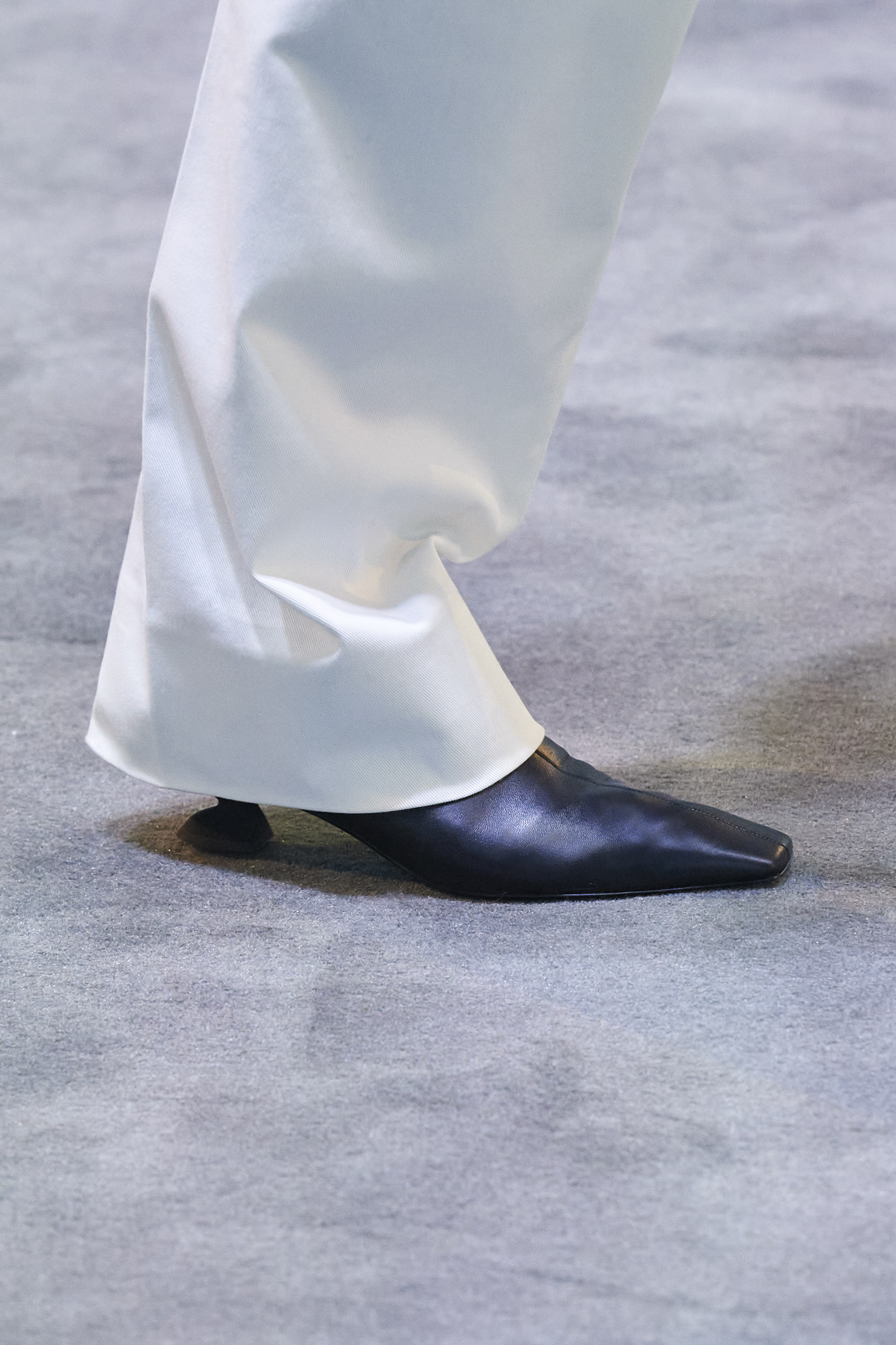 Salvatore Ferragamo Fall 2021 Details