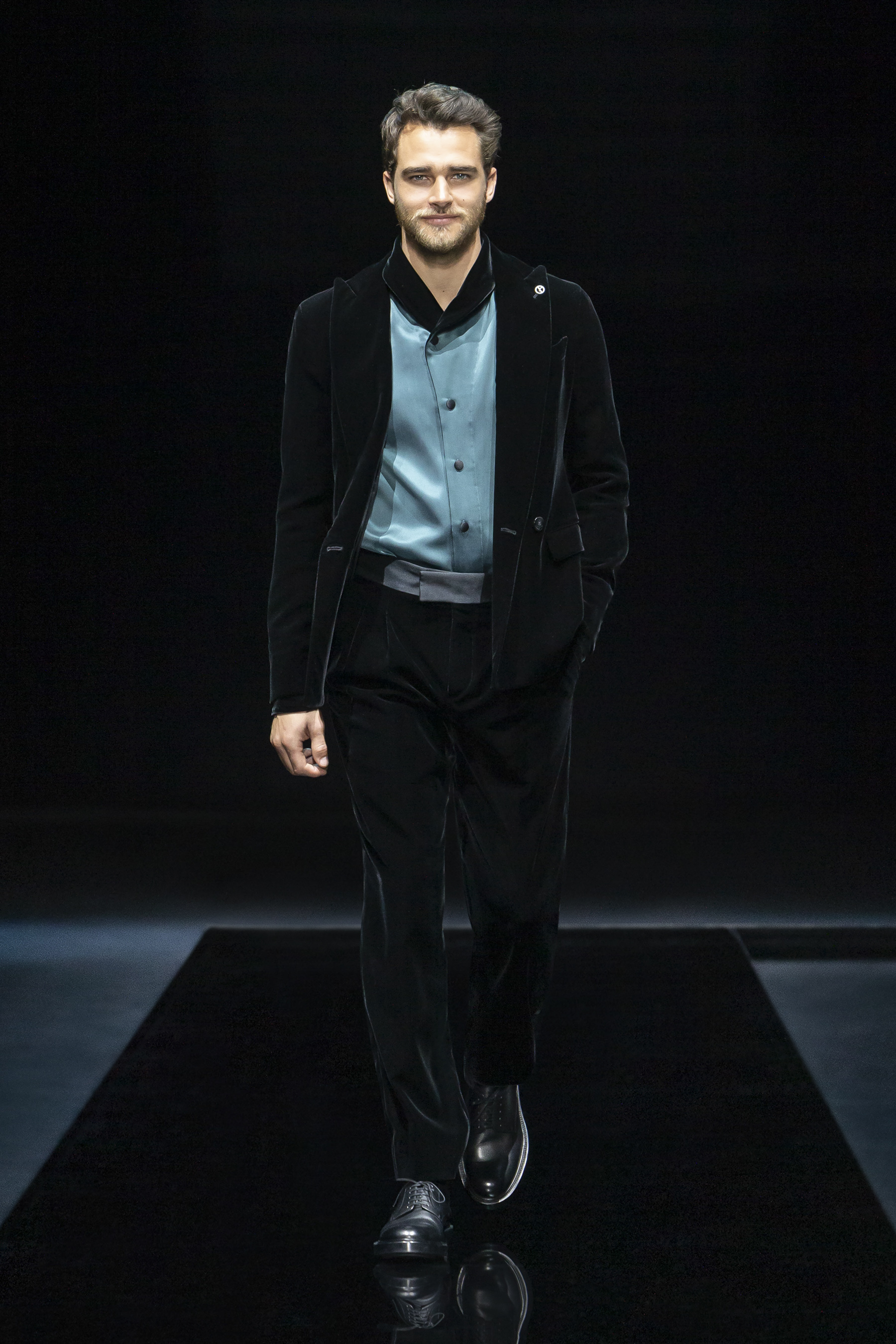 Giorgio Armani Fall 2021 