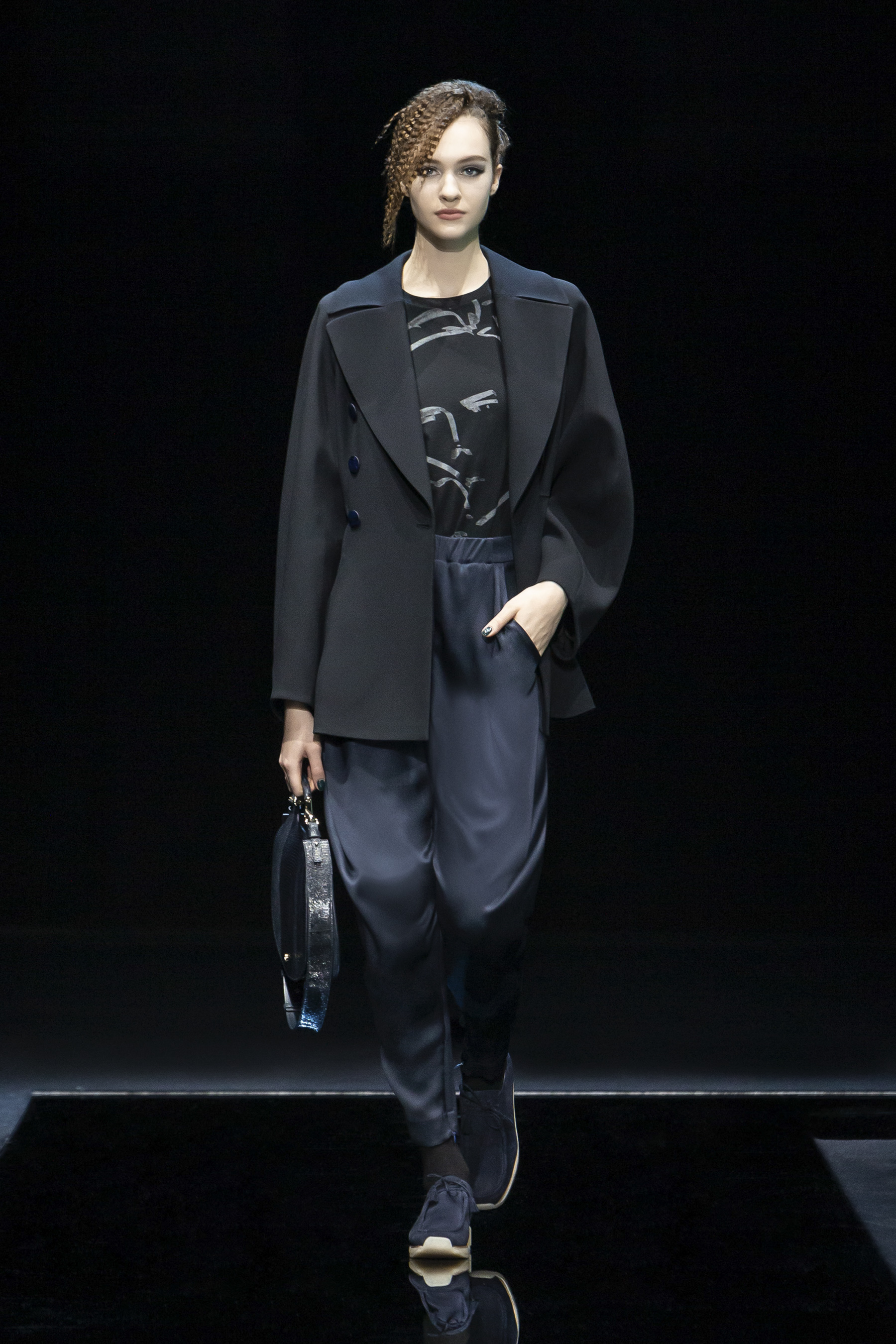 Giorgio Armani Fall 2021 