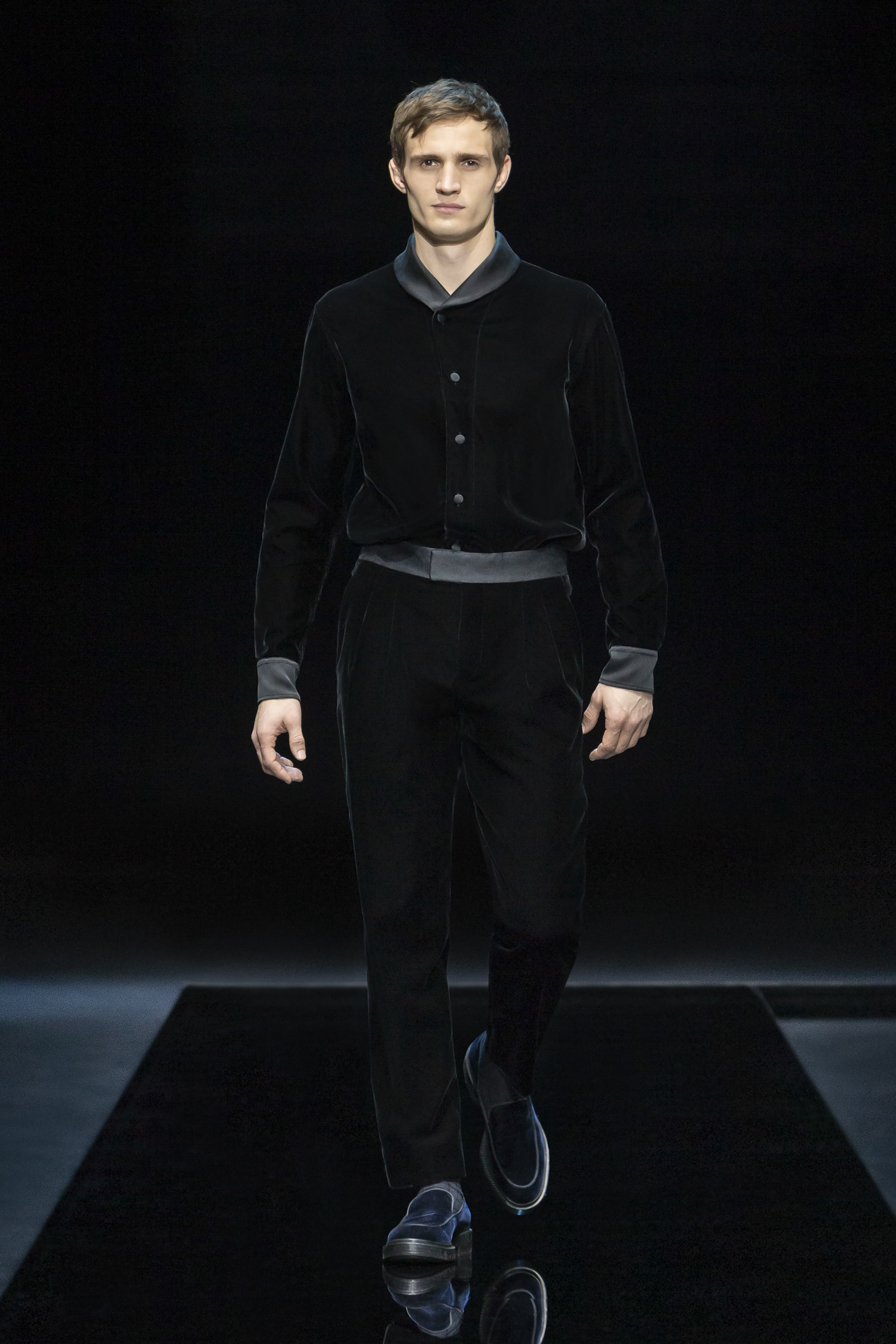 Giorgio Armani Fall 2021 