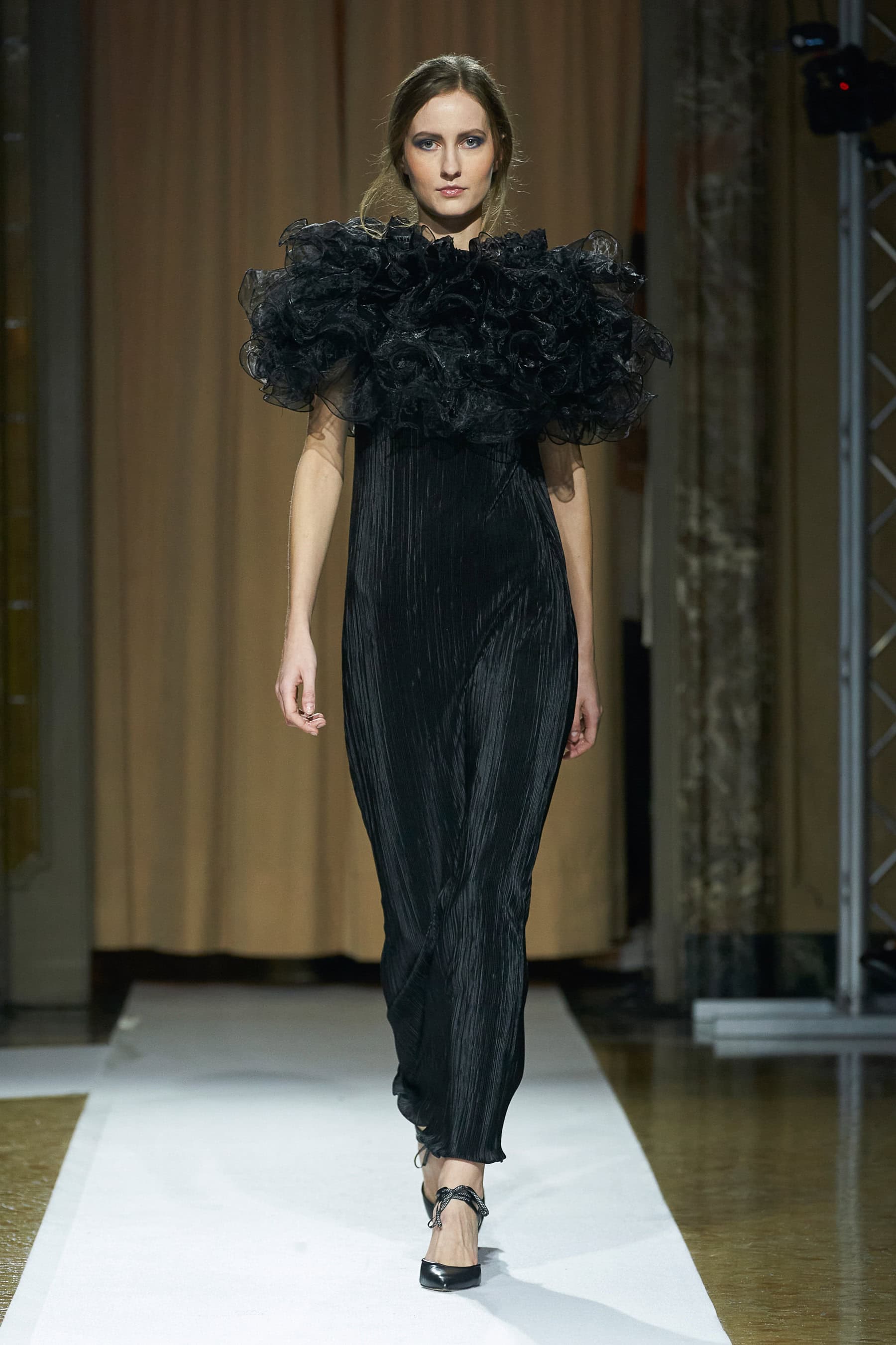 Murrii Quu Couture Fall 2021 