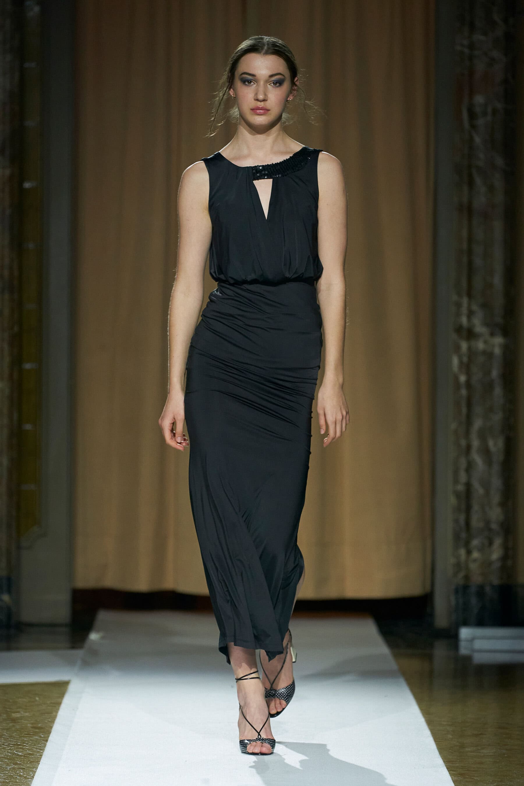 Murrii Quu Couture Fall 2021 