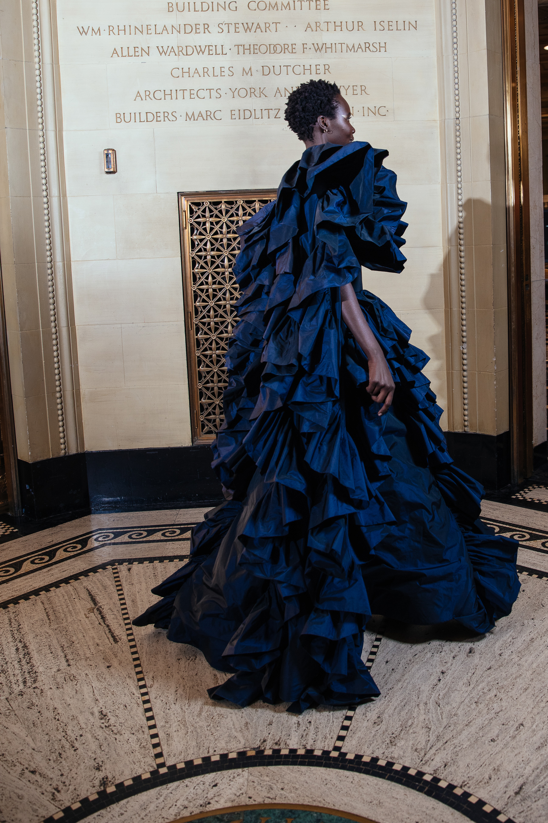 Christian Siriano Fall 2021 Atmosphere