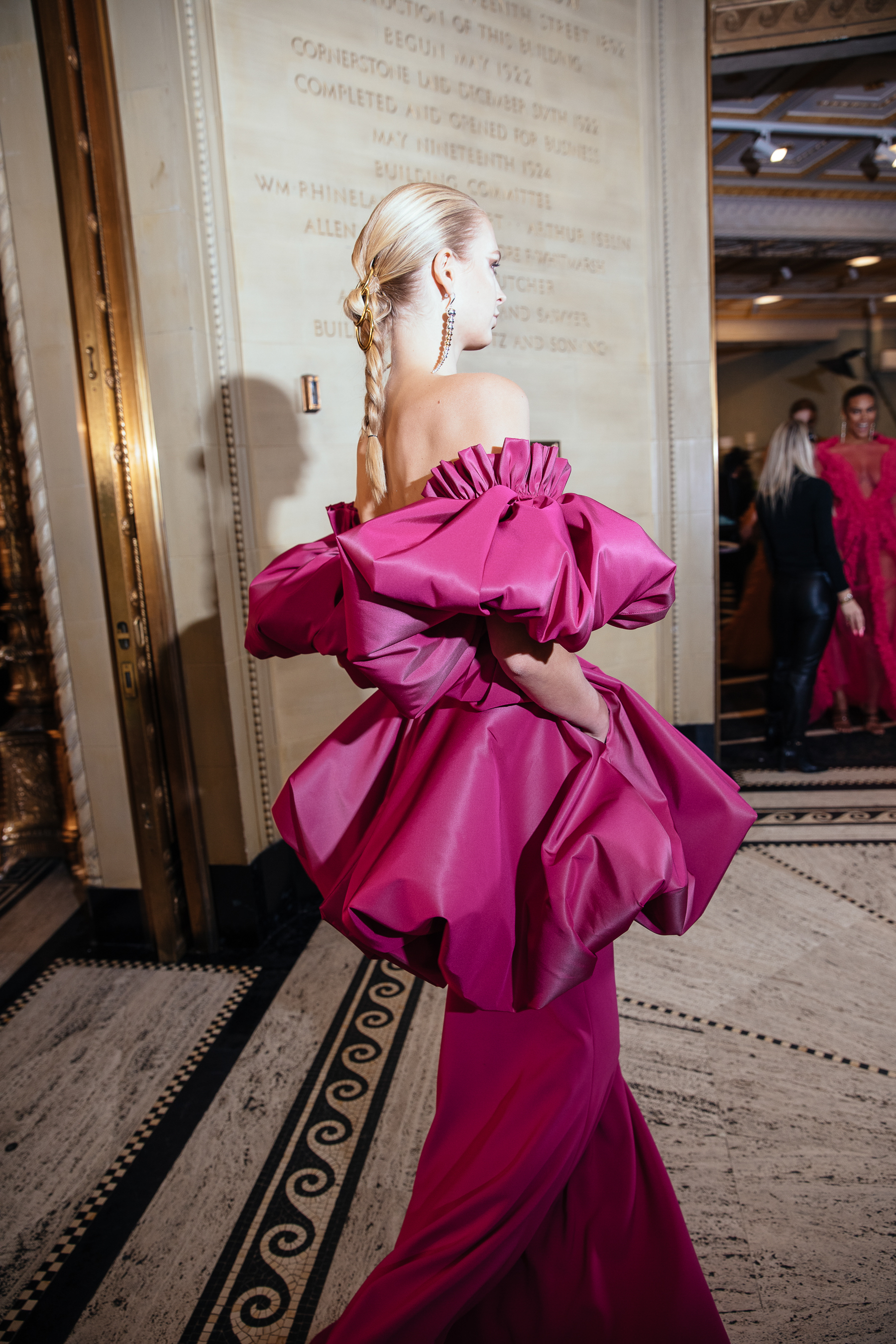 Christian Siriano Fall 2021 Atmosphere