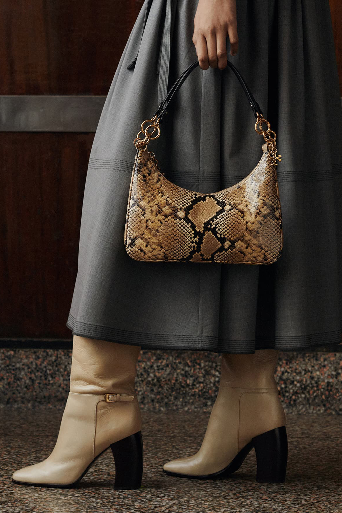 Tory Burch Fall 2021 Details | The Impression