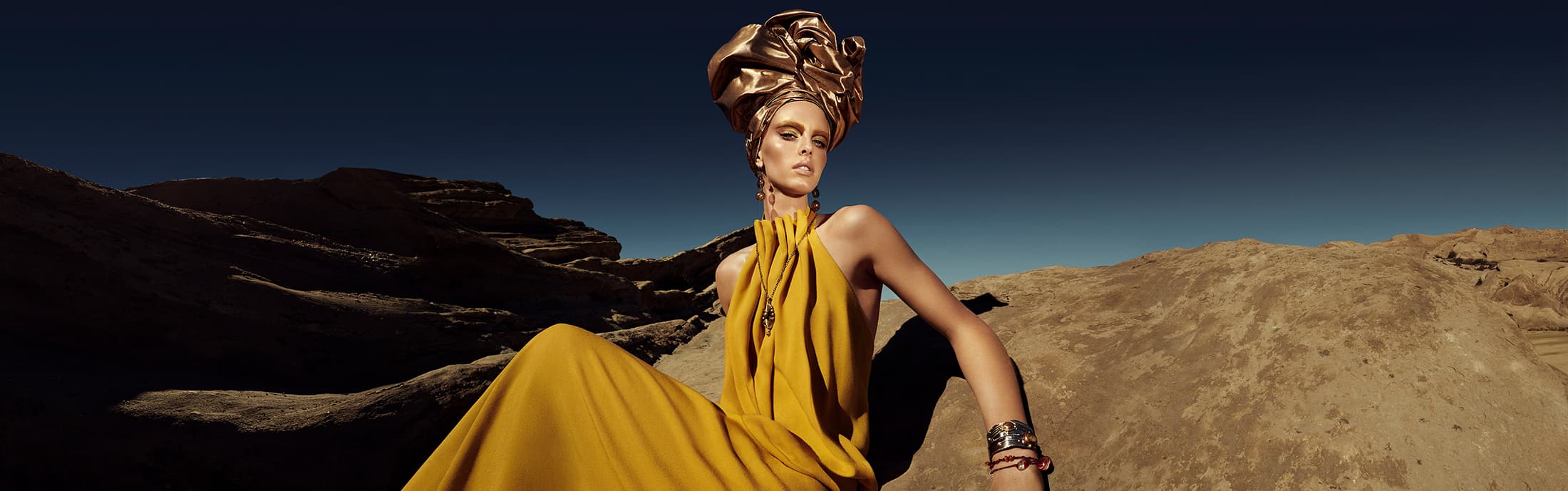 ZARA - #zaraeditorial - BEHIND THE DESERT - Editorial