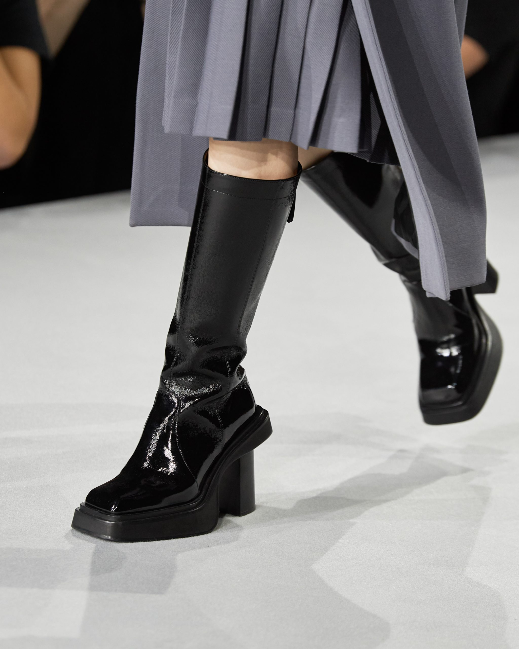 Best Shoes of Fall 2021 RTW Fashion Shows | The Impression