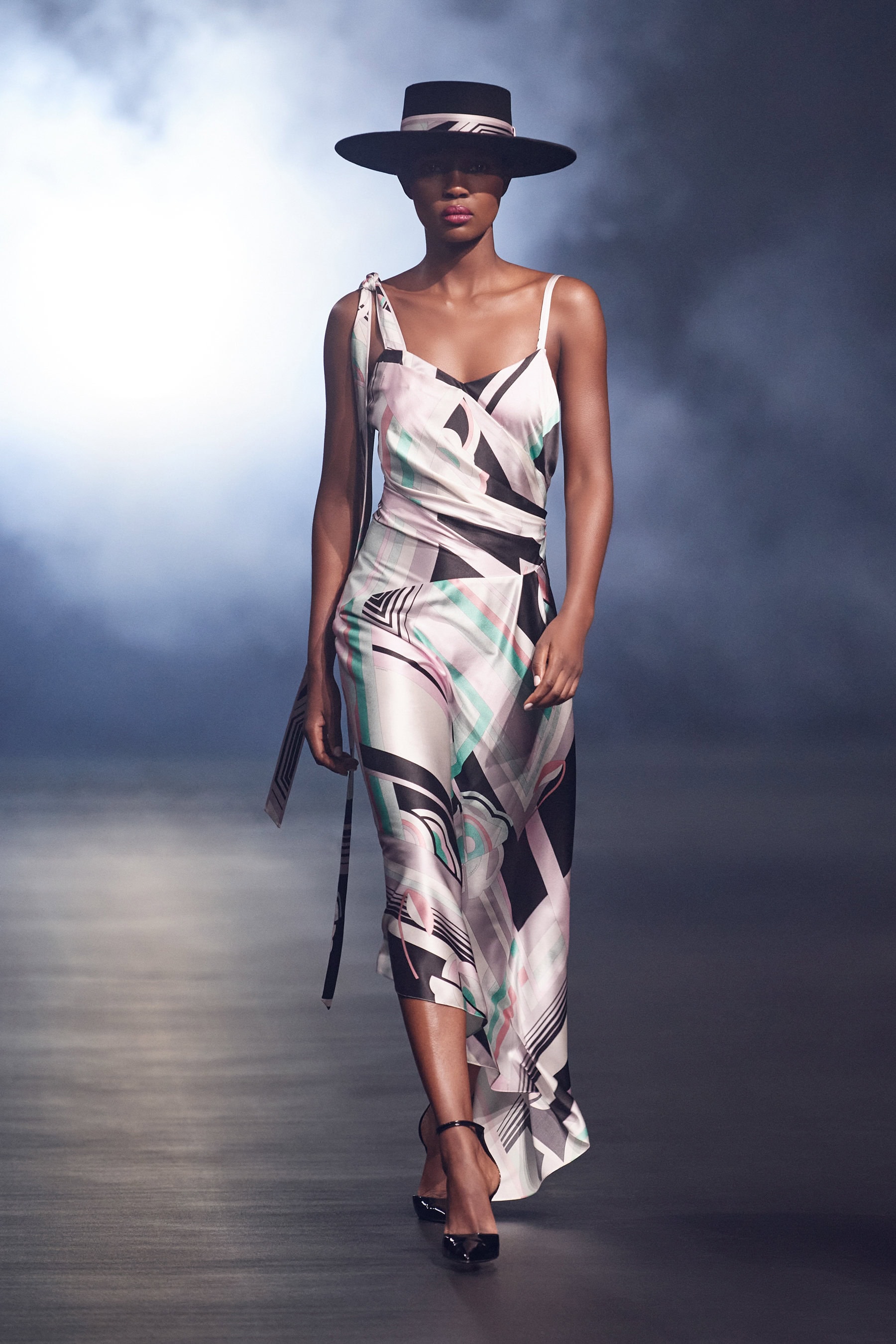 Leonard Paris Fall 2021 