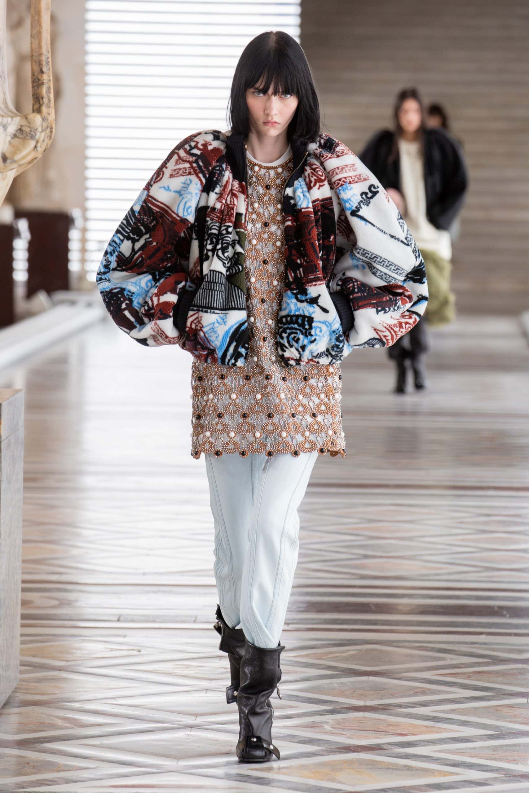 Louis Vuitton Fall 2021 Ready-to-Wear Fashion Show