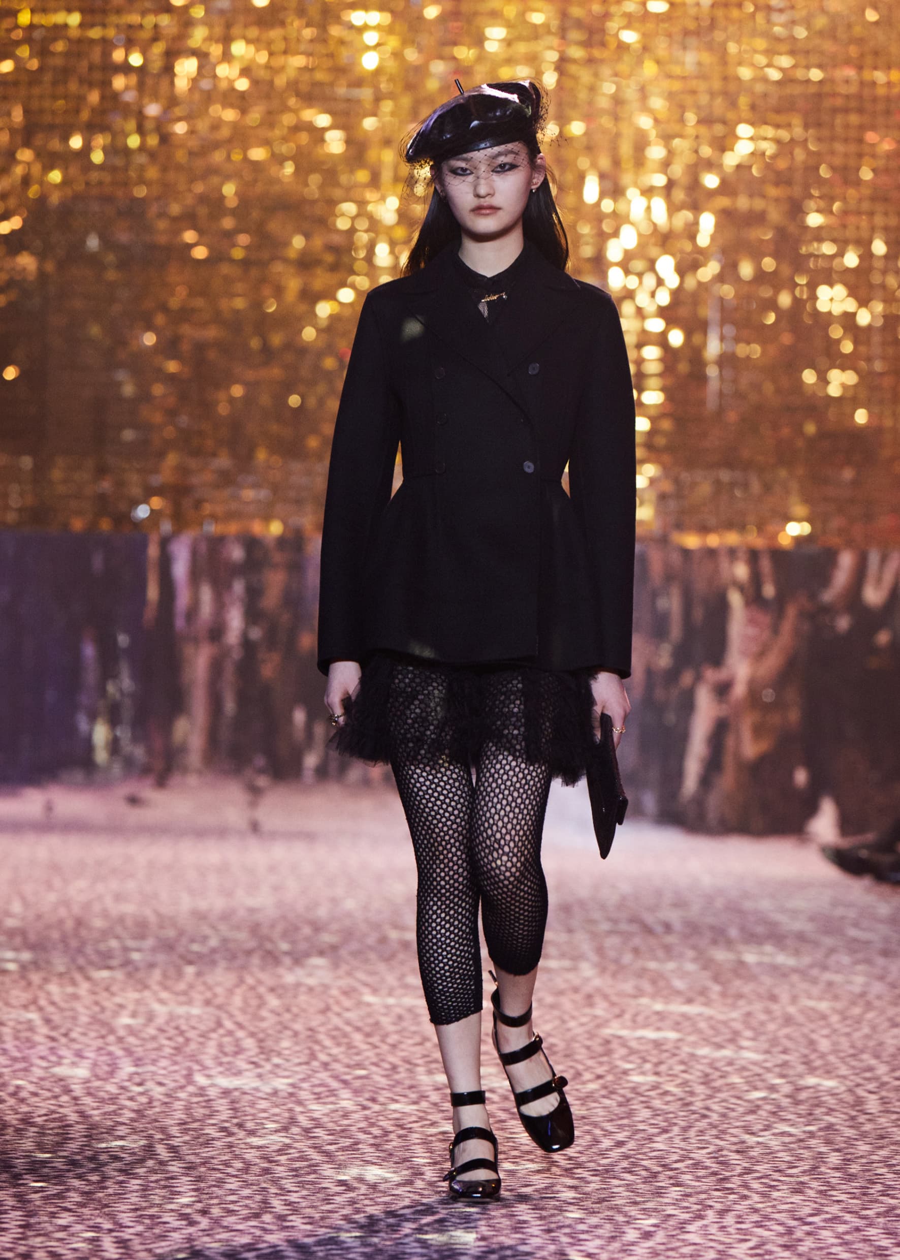 Dior Fall 2021 Fashion Show Shanghai | The Impression