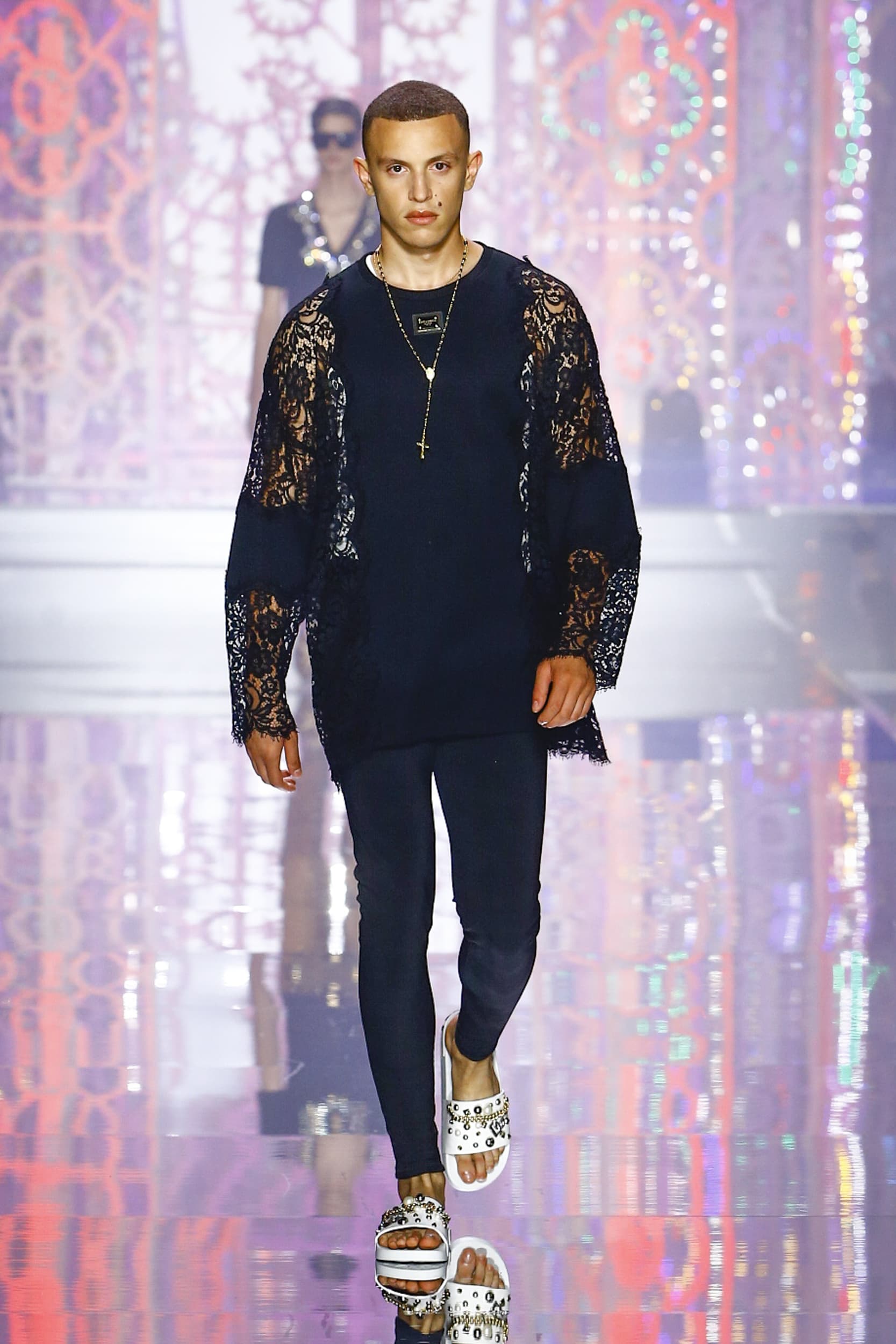 Dolce & Gabbana Spring 2022 Men's Fashion Show The Impression