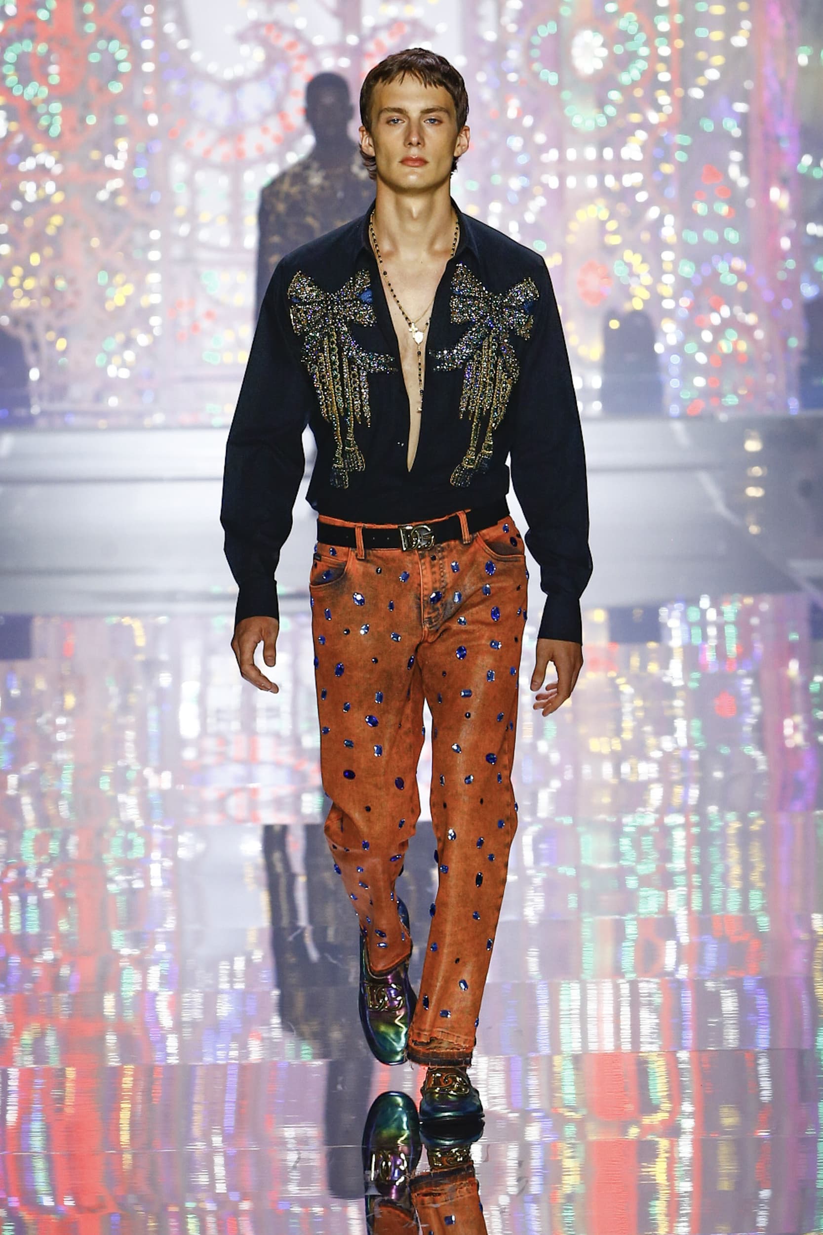 Dolce & Gabbana Spring 2022 Men's Fashion Show | The Impression
