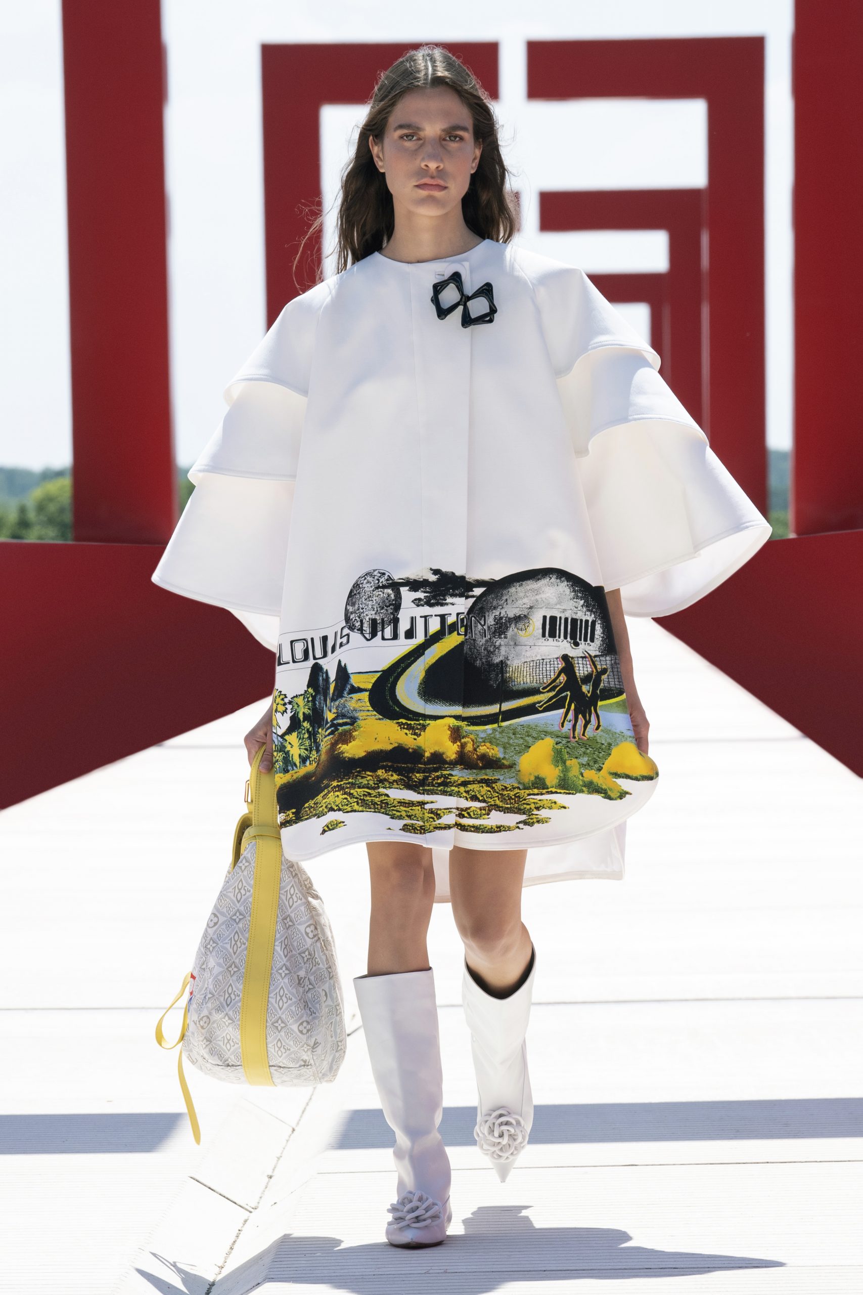 Louis Vuitton City Cruiser PM Review, Fashion Show Model 