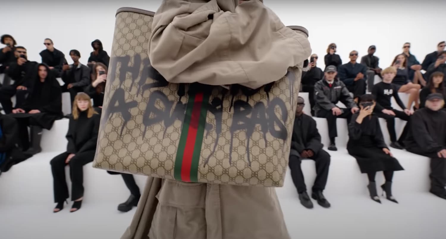 Balenciaga's deep-fake SS22 fashion show review