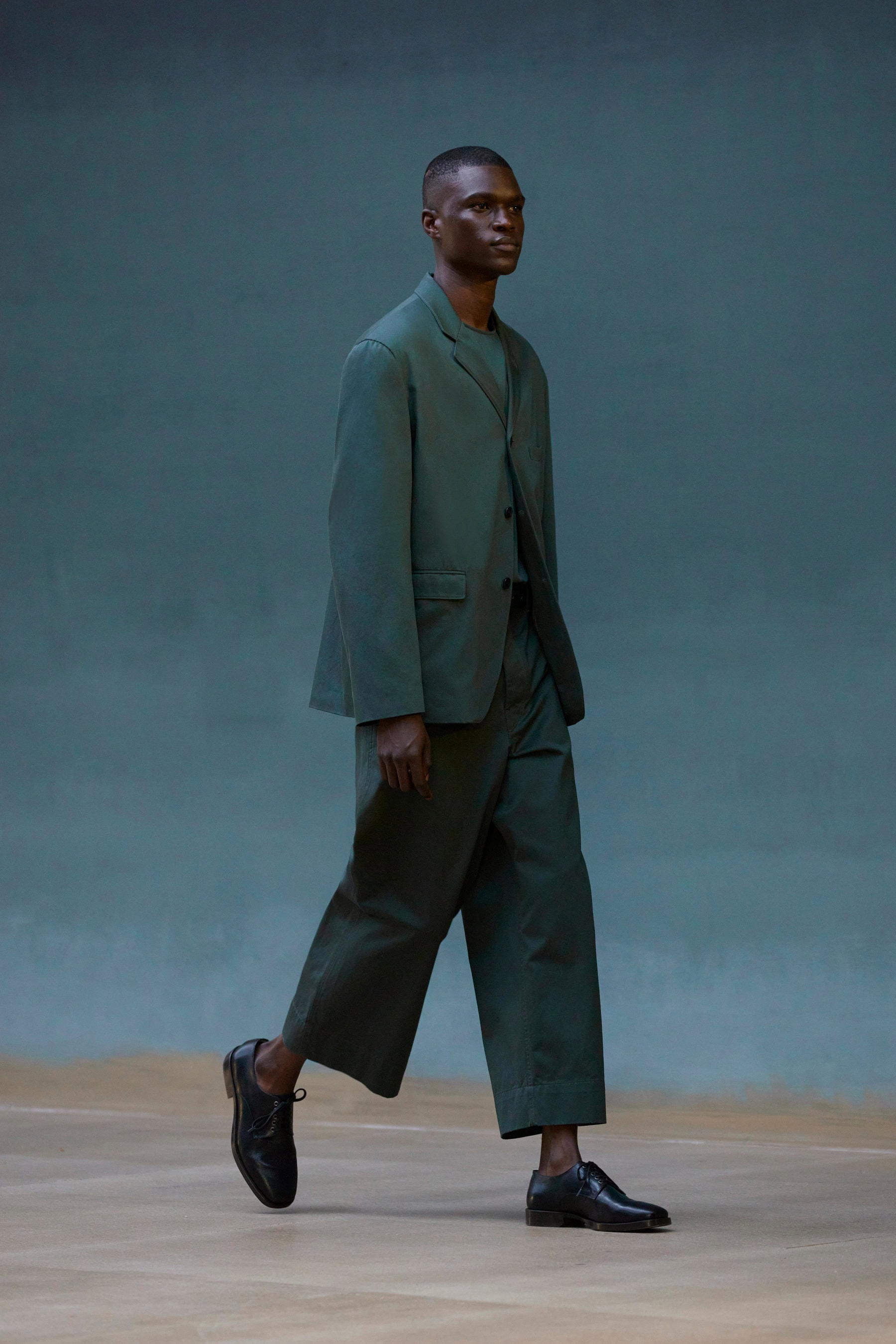 Lemaire Spring 2022 Men's  Fashion Show