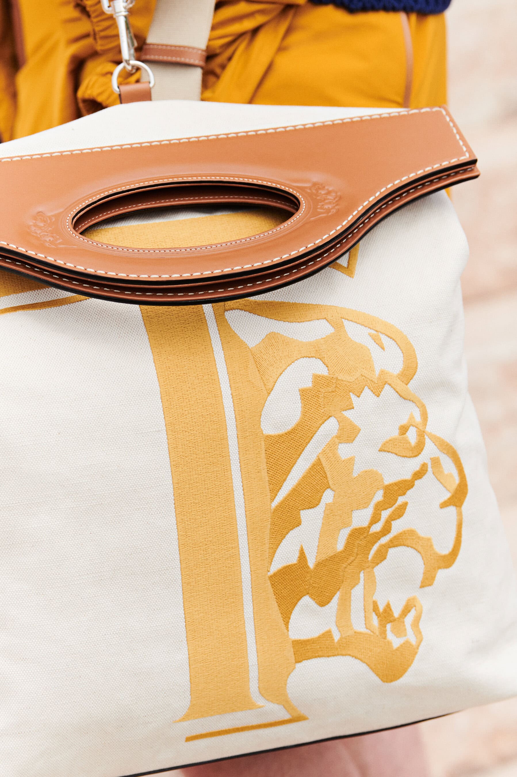 Tod S Spring 2022 Men's Details