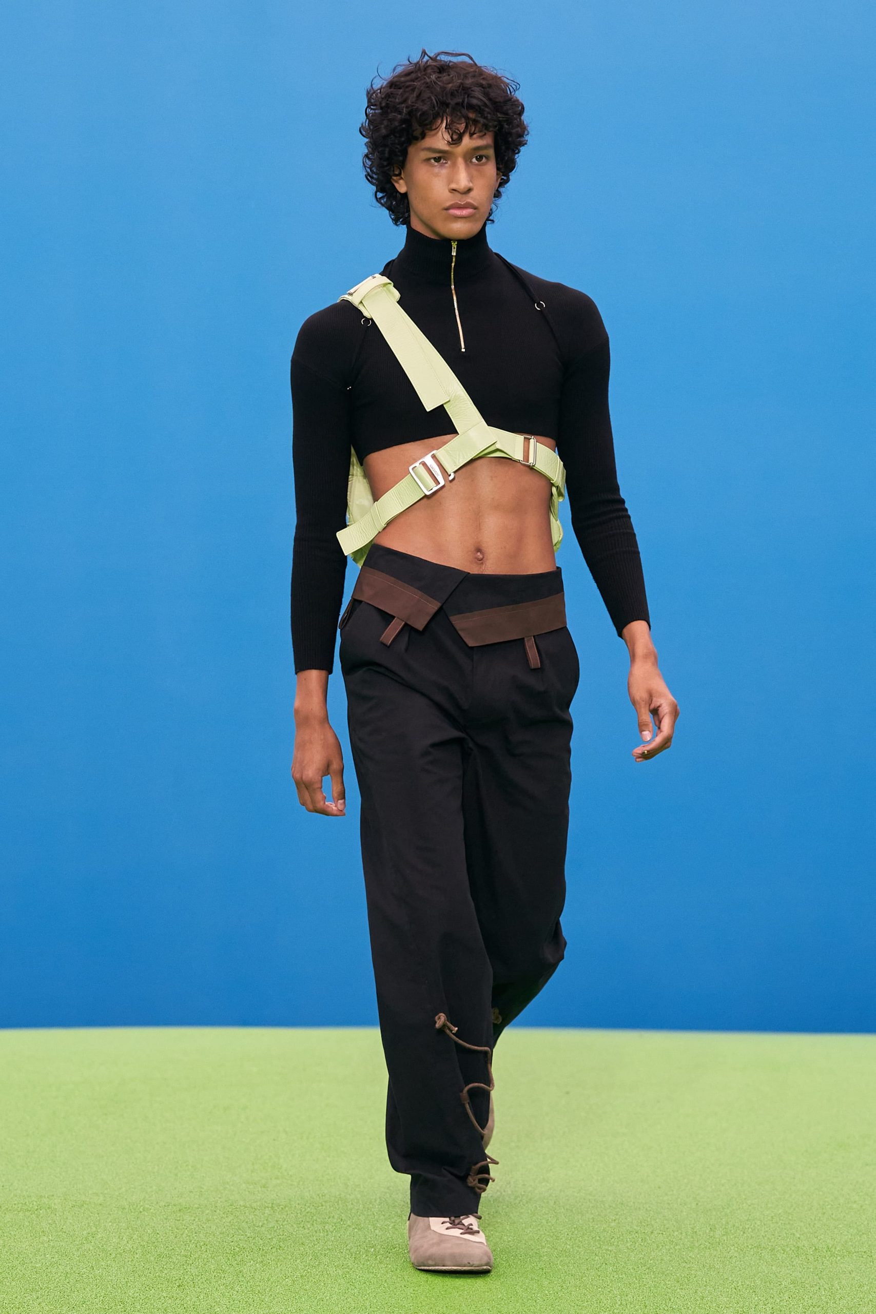 Jacquemus Fall 2021 Fashion Show | The Impression