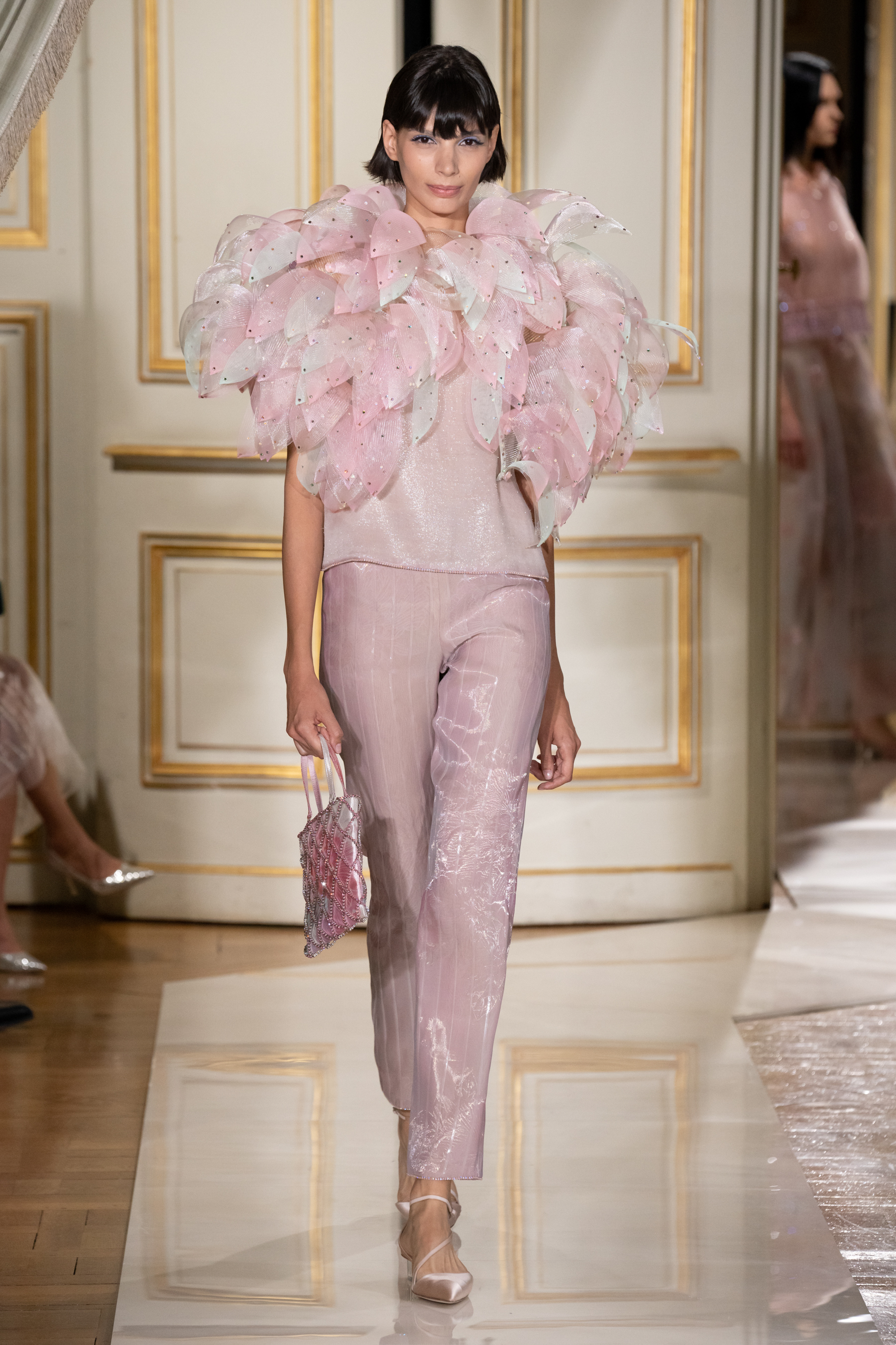 Giorgio Armani Prive Fall 2021 Couture  Fashion Show