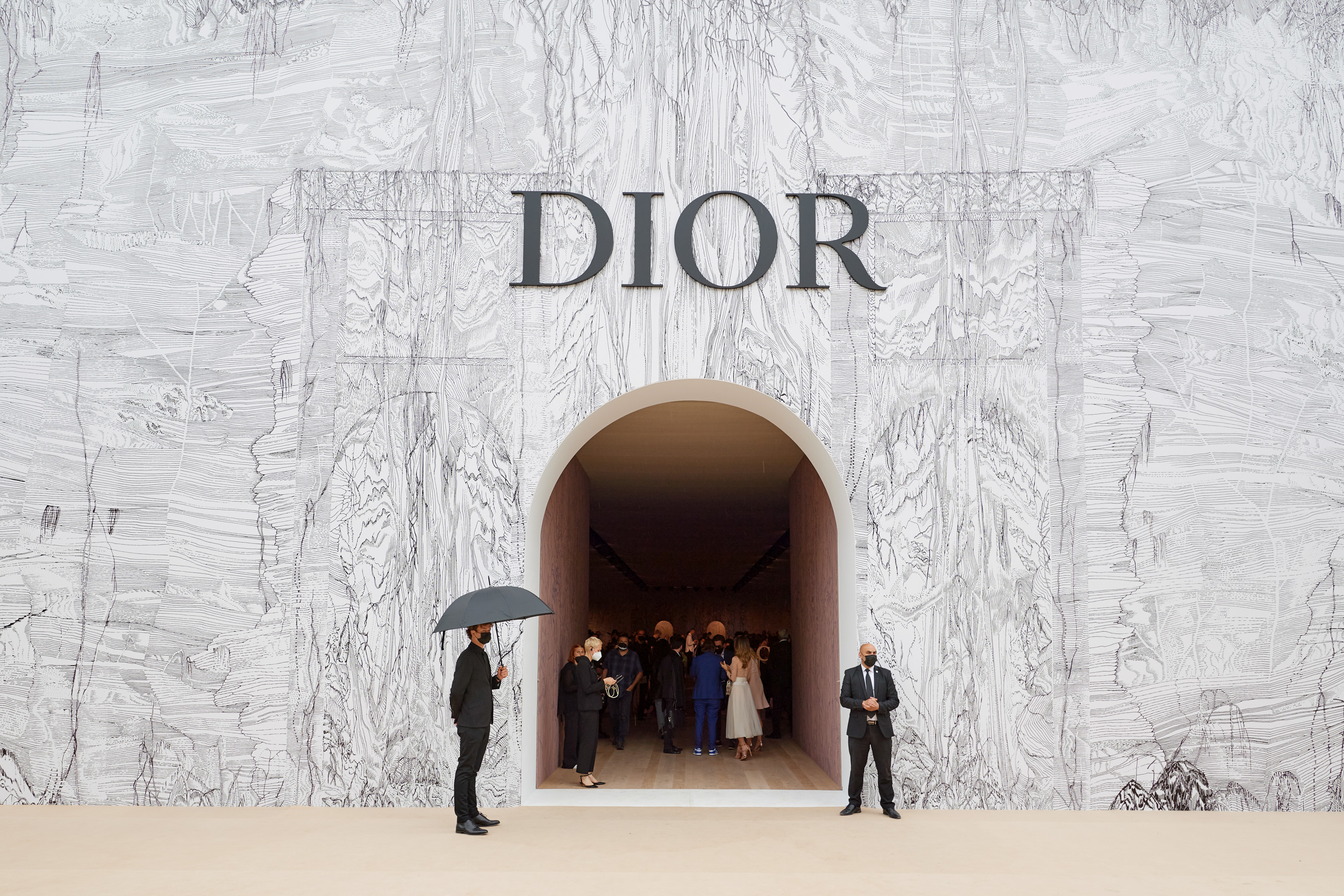 Christian Dior Fall 2021 Couture Atmosphere Fashion Show