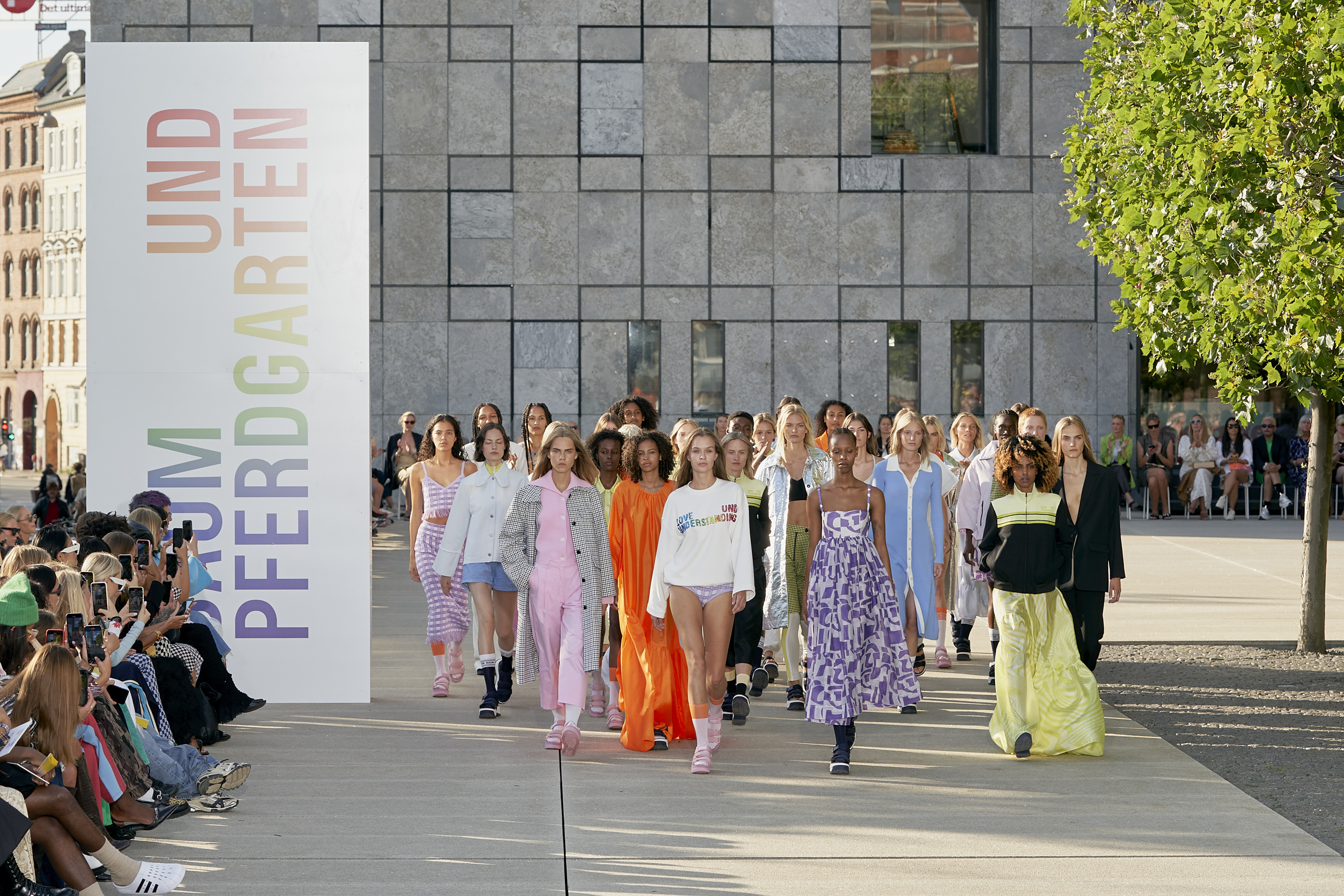 Baum Und Pferdgarten Spring 2022  Fashion Show
