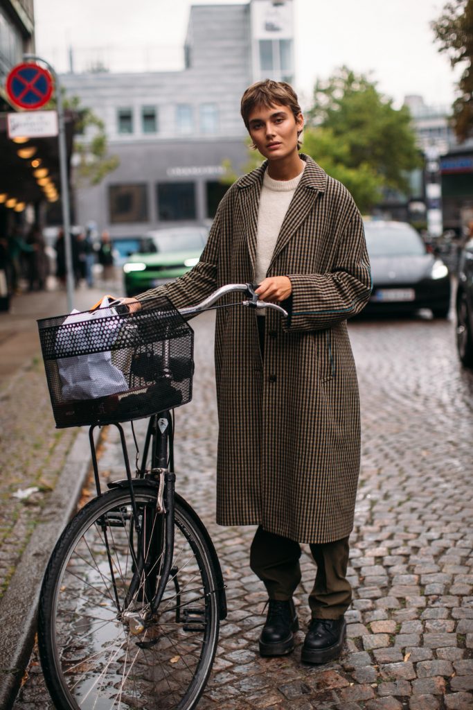 Copenhagen Street Style Spring 2022 Day 2 | The Impression