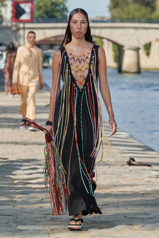 Chloé Simons Spring 2022 Fashion Show