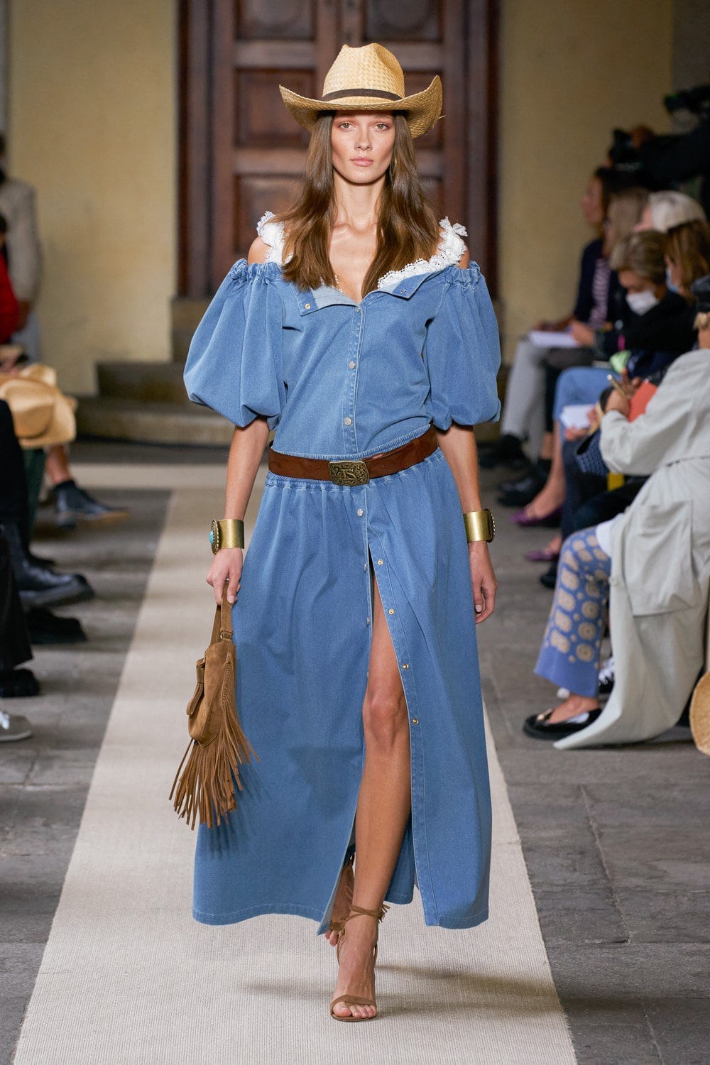Luisa Spagnoli Spring 2022