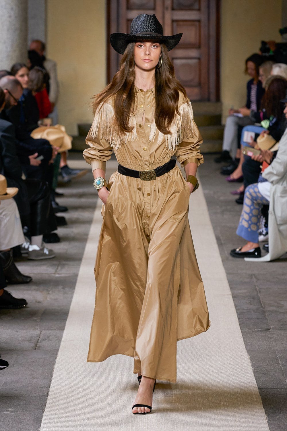 Luisa Spagnoli Spring 2022