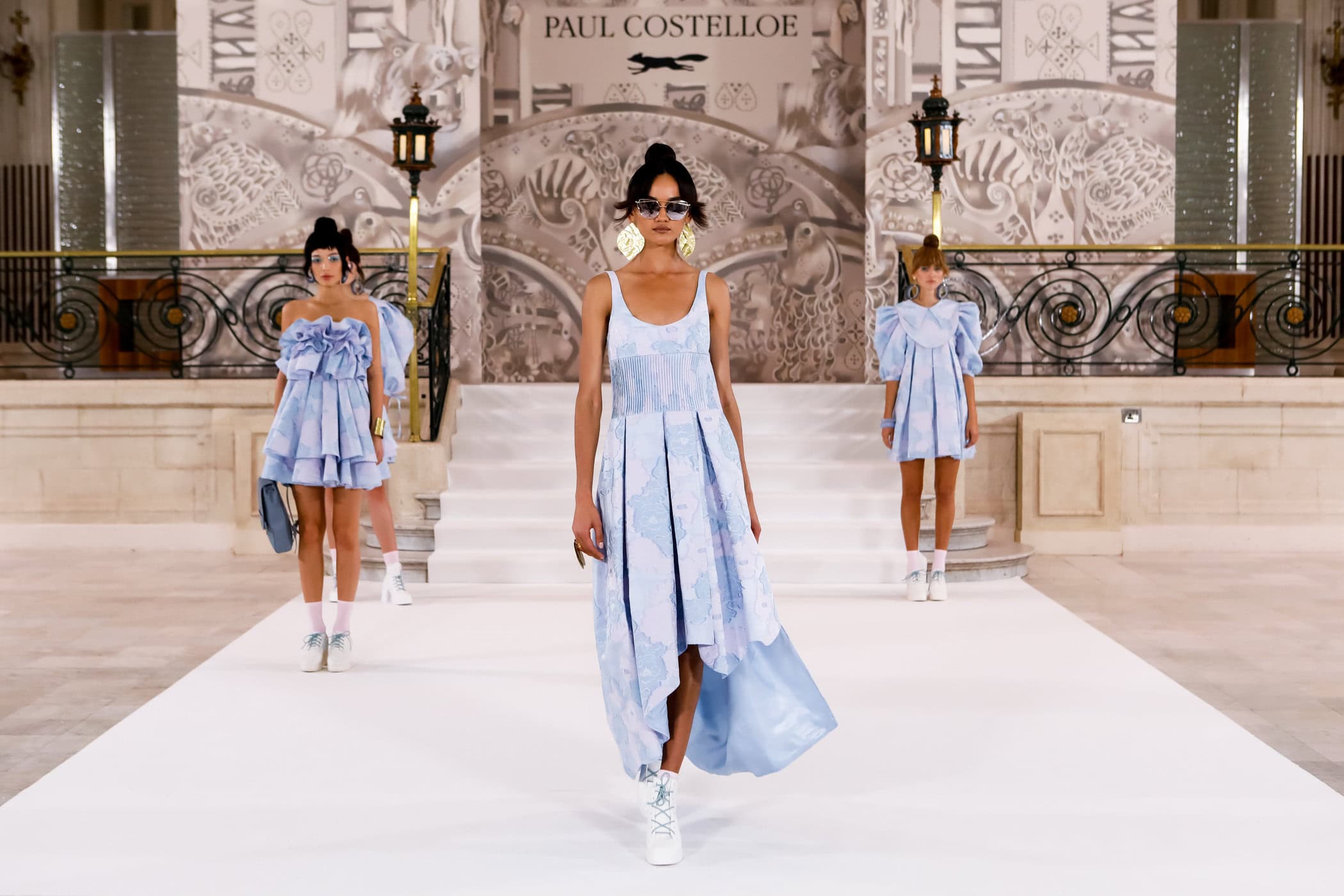 Paul Costelloe Spring 2022 Atmosphere Fashion Show