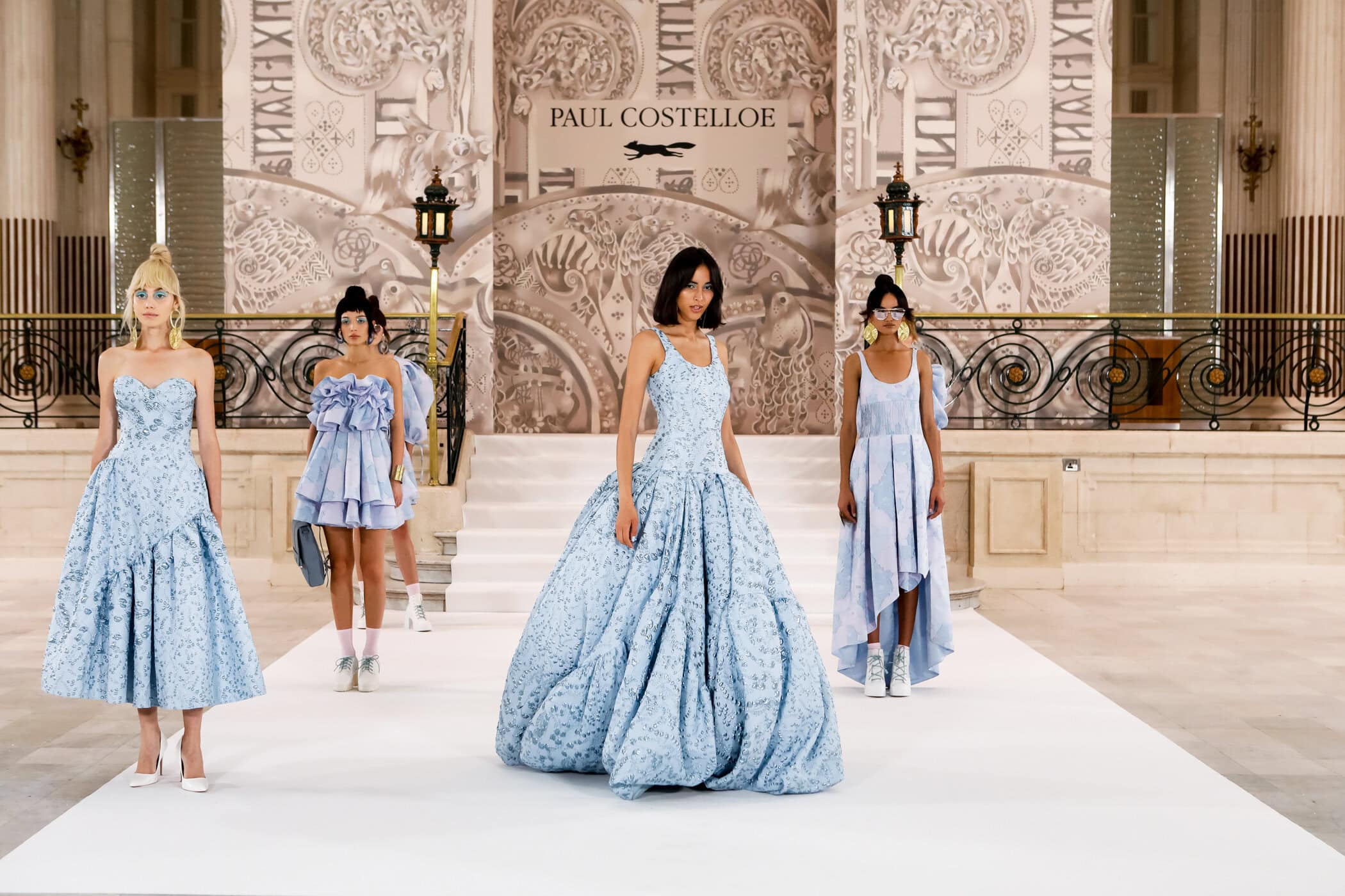 Paul Costelloe Spring 2022 Atmosphere Fashion Show