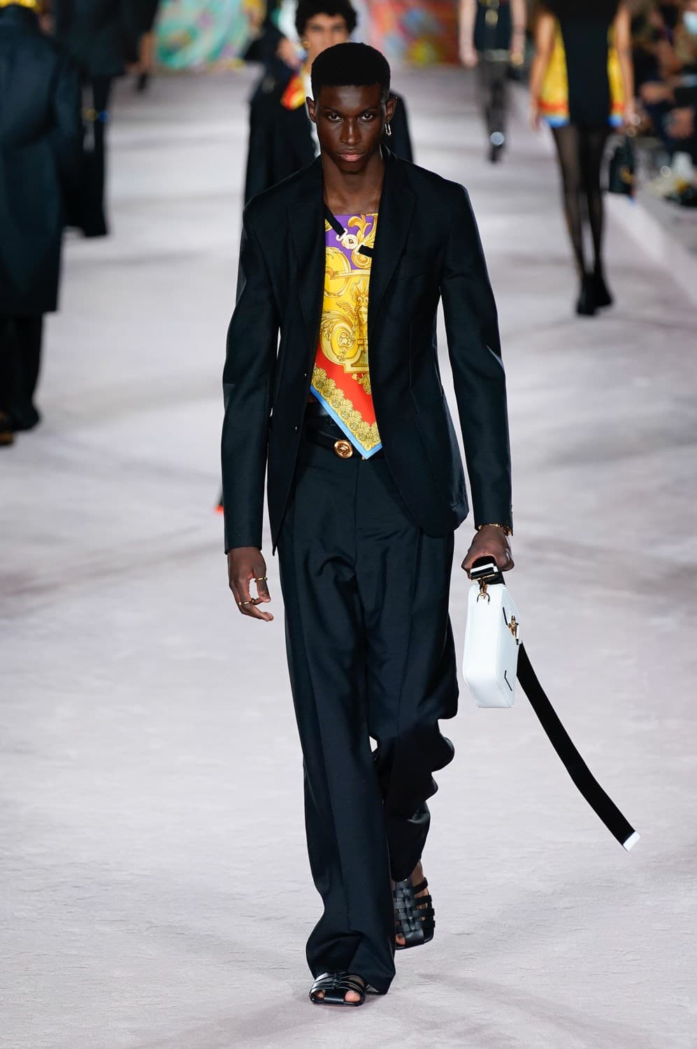 Versace Spring 2022 Fashion Show Review | The Impression