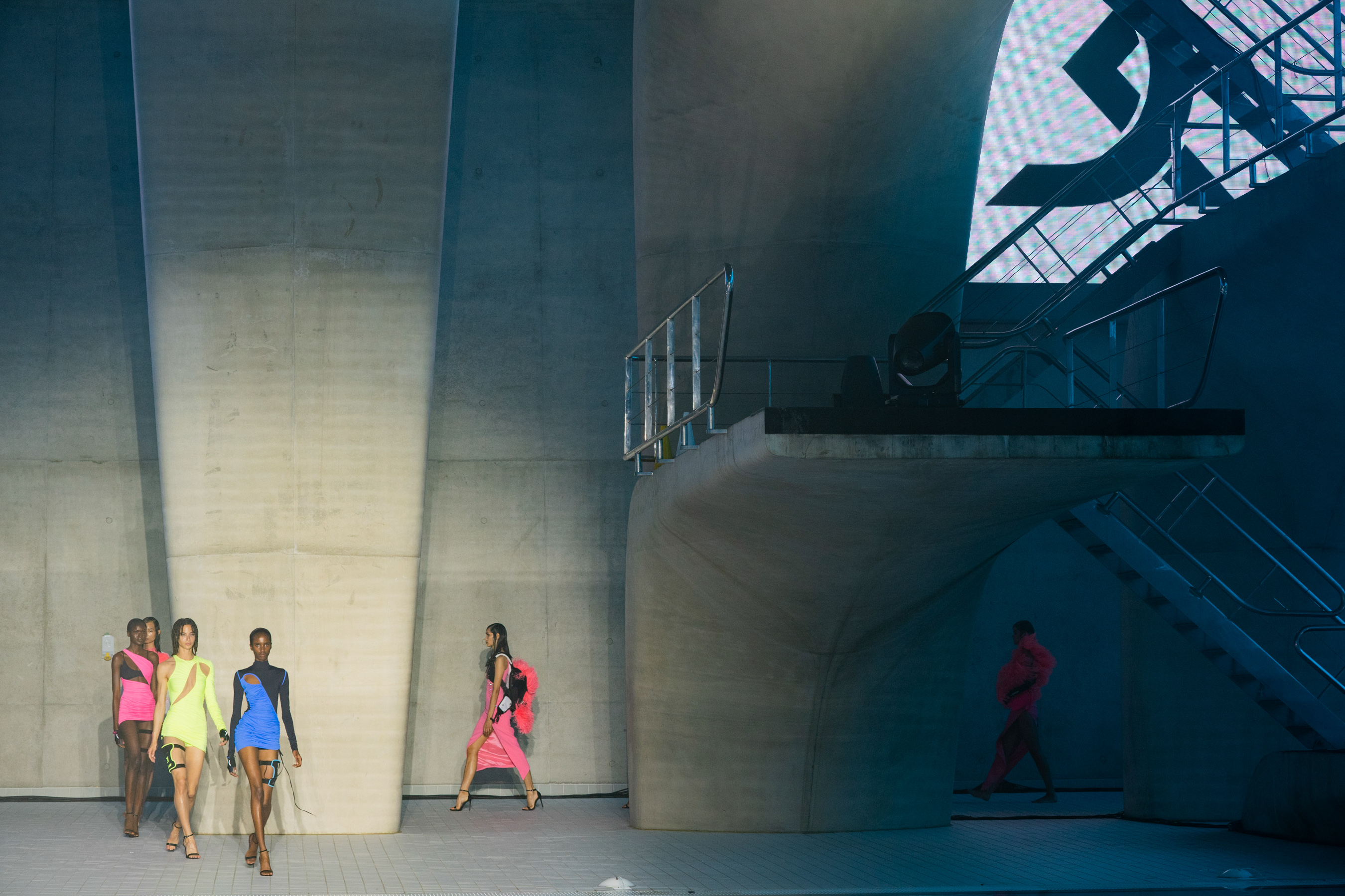 David Koma Spring 2022 Atmosphere Fashion Show