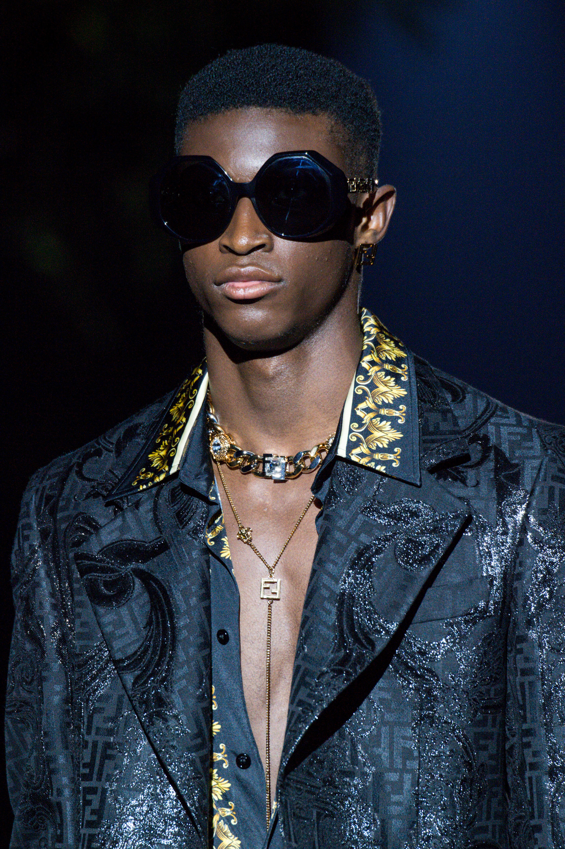 Fendi By Versace Spring 2022 Details Fashion Show