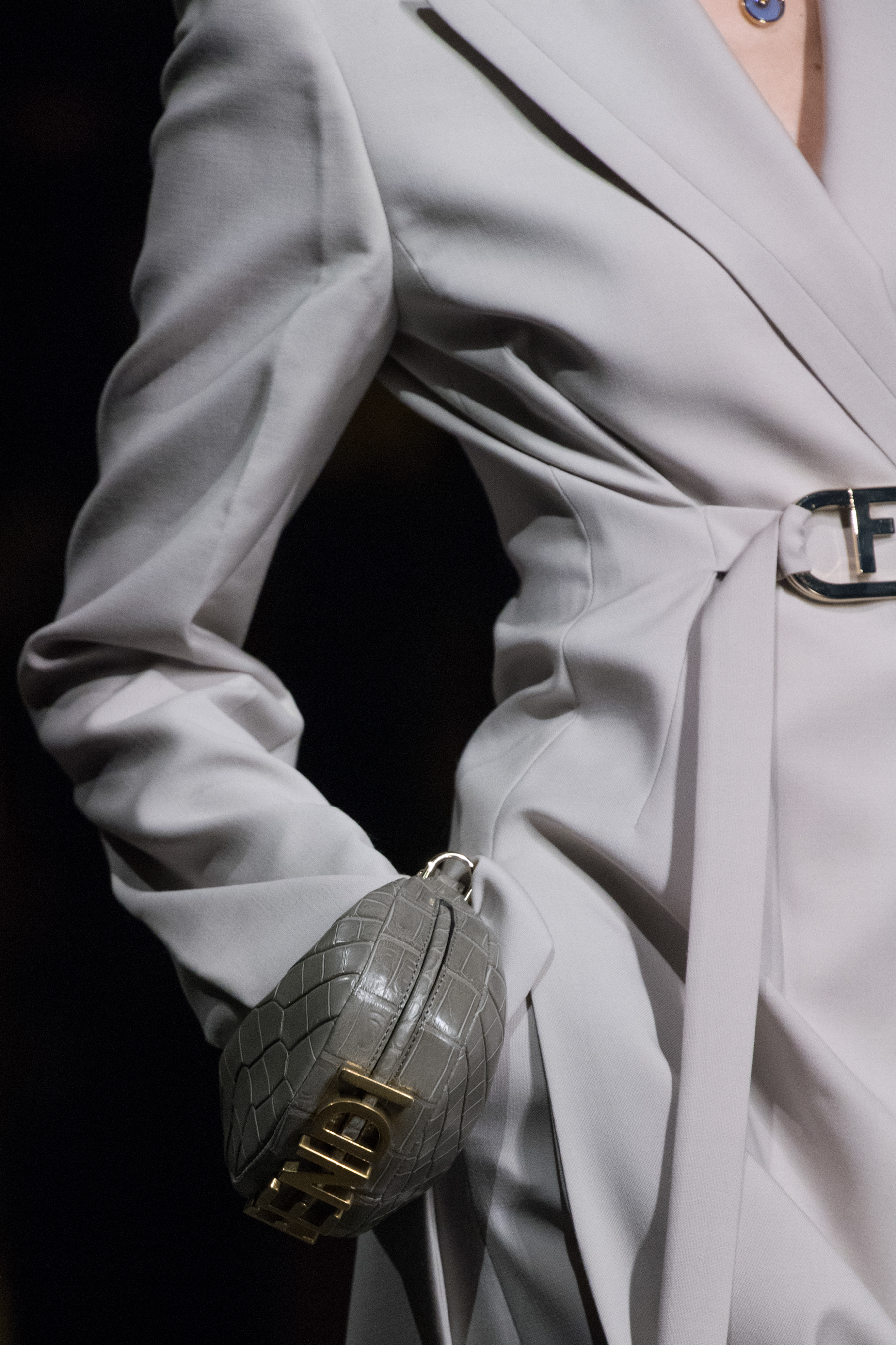 Fendi Spring 2022 Details Fashion Show