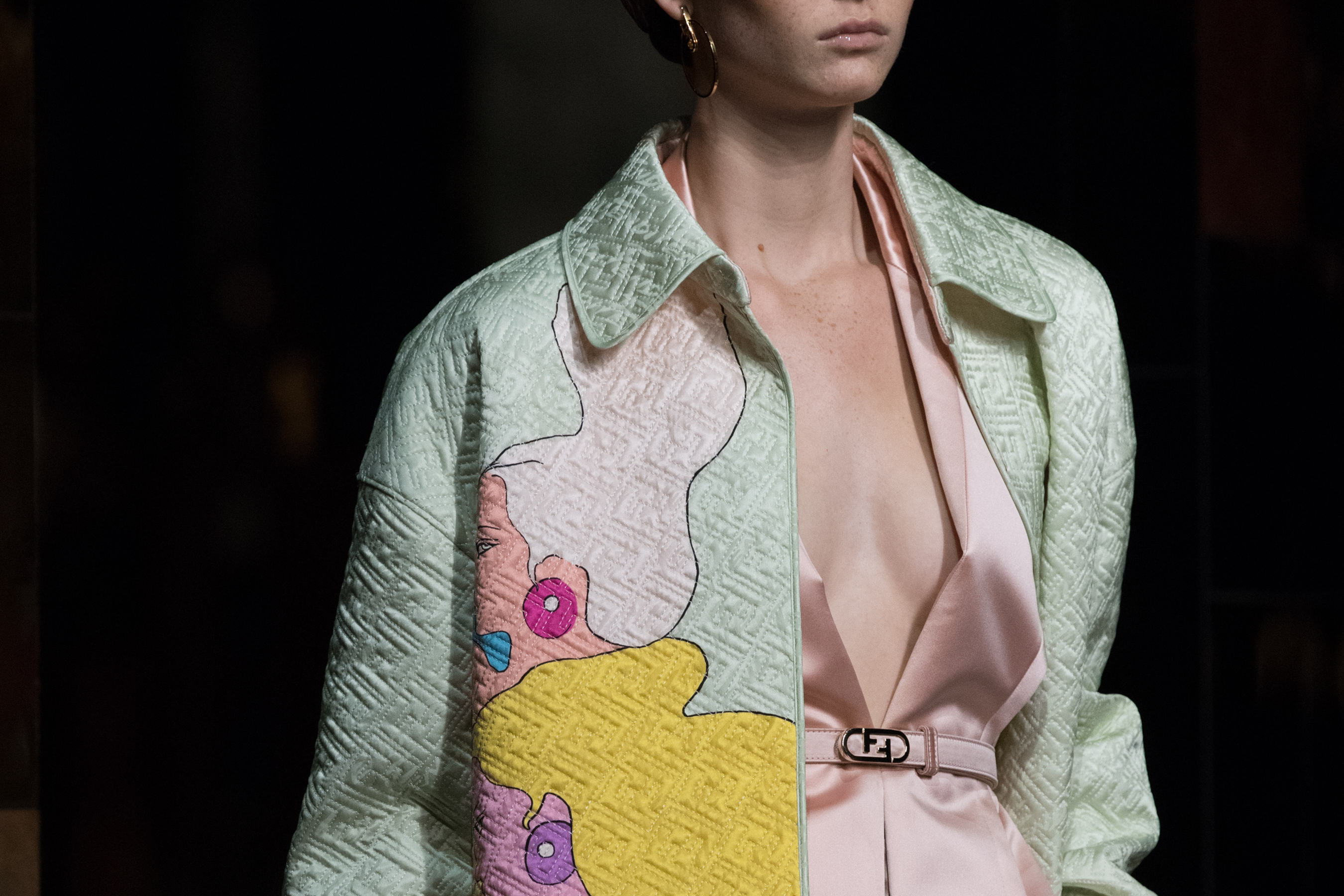 Fendi Spring 2022 Details Fashion Show