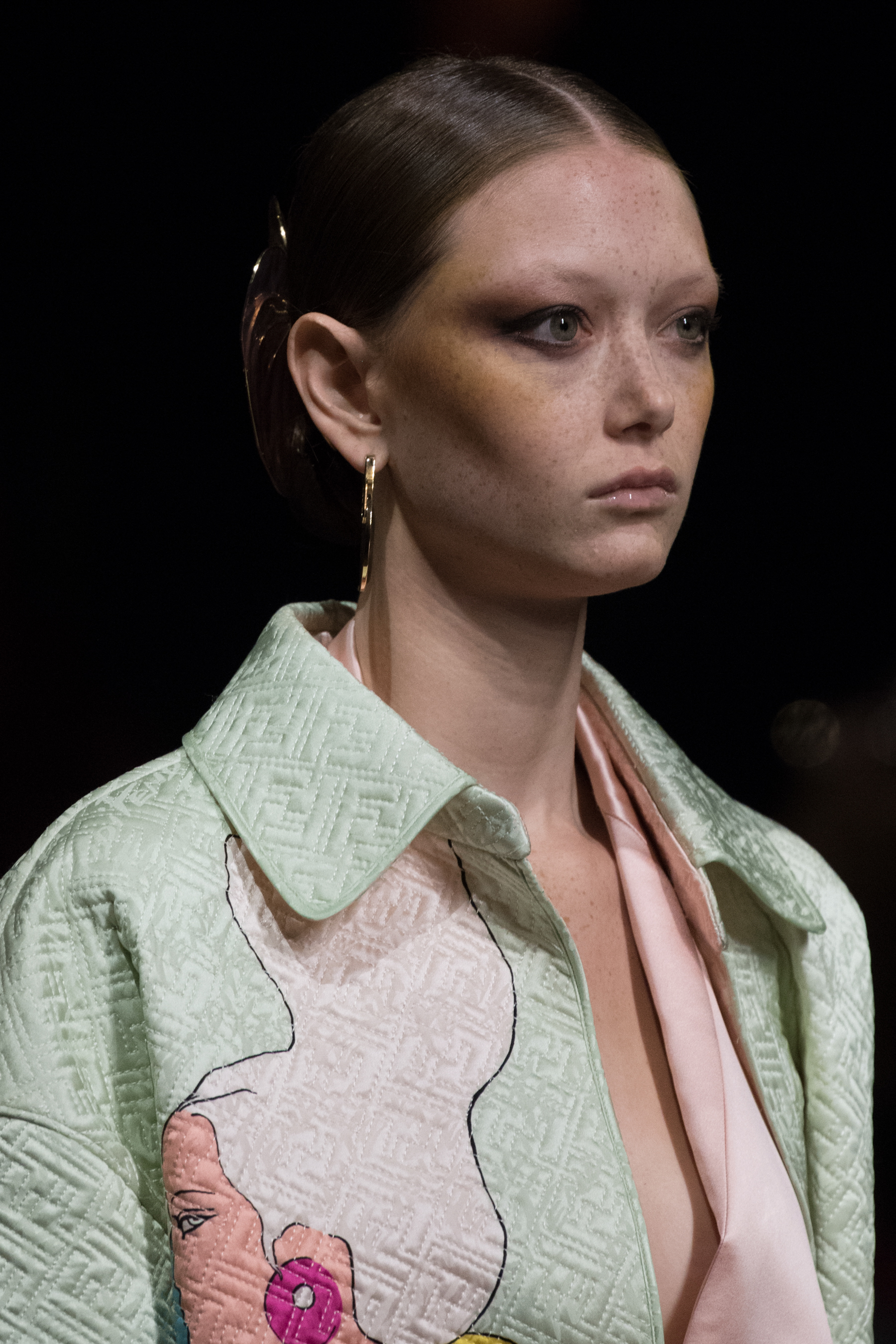 Fendi Spring 2022 Details Fashion Show