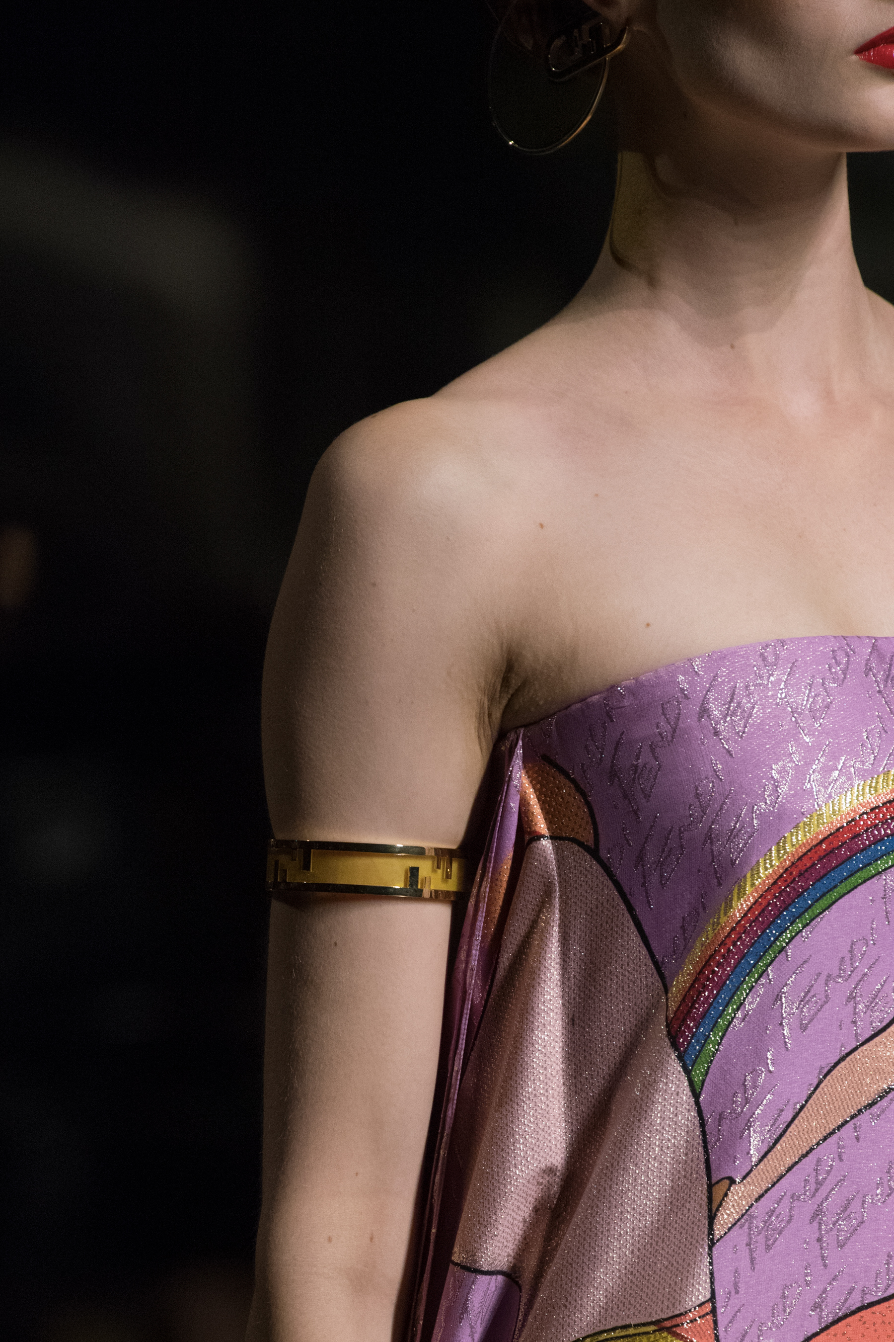 Fendi Spring 2022 Details Fashion Show