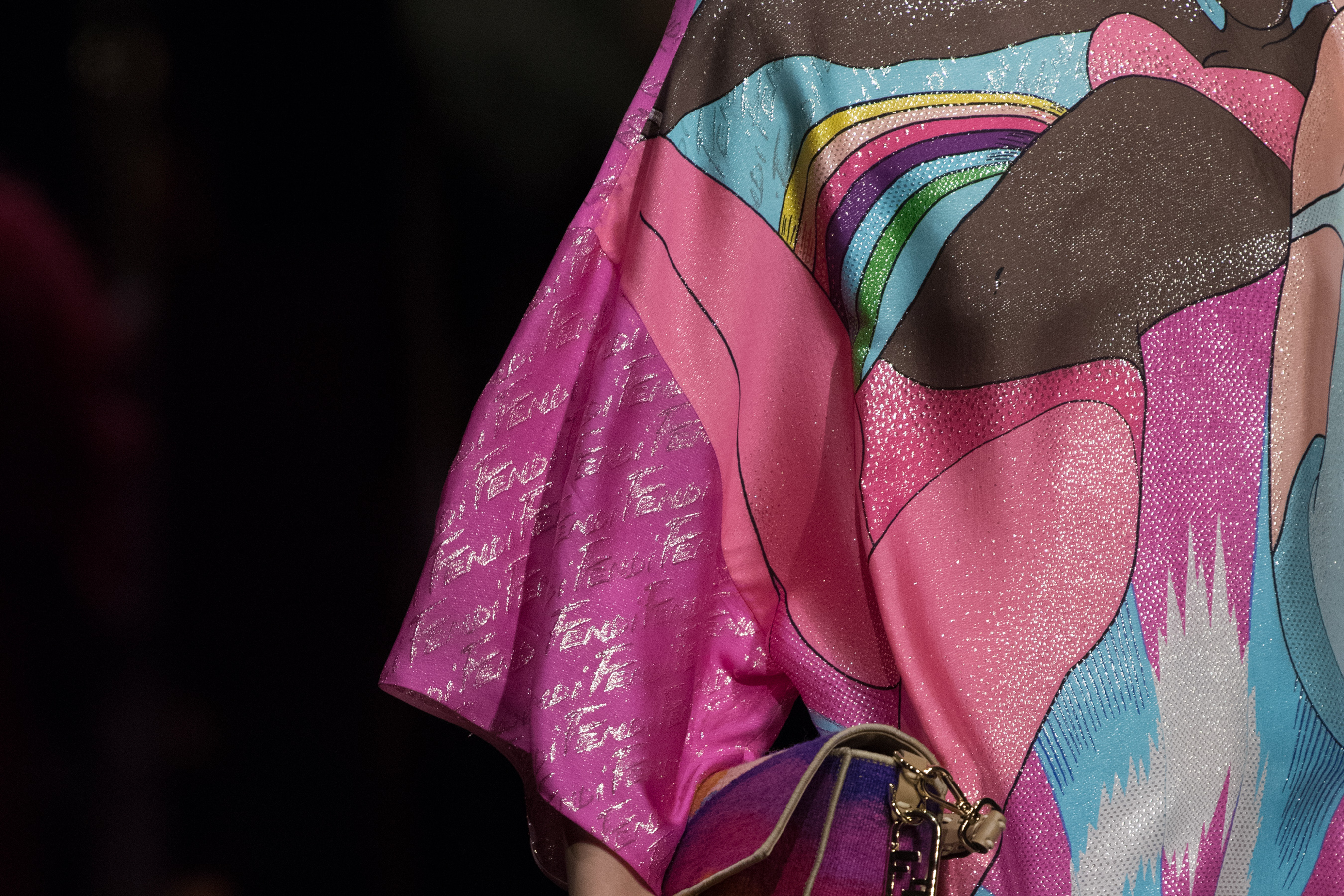 Fendi Spring 2022 Details Fashion Show