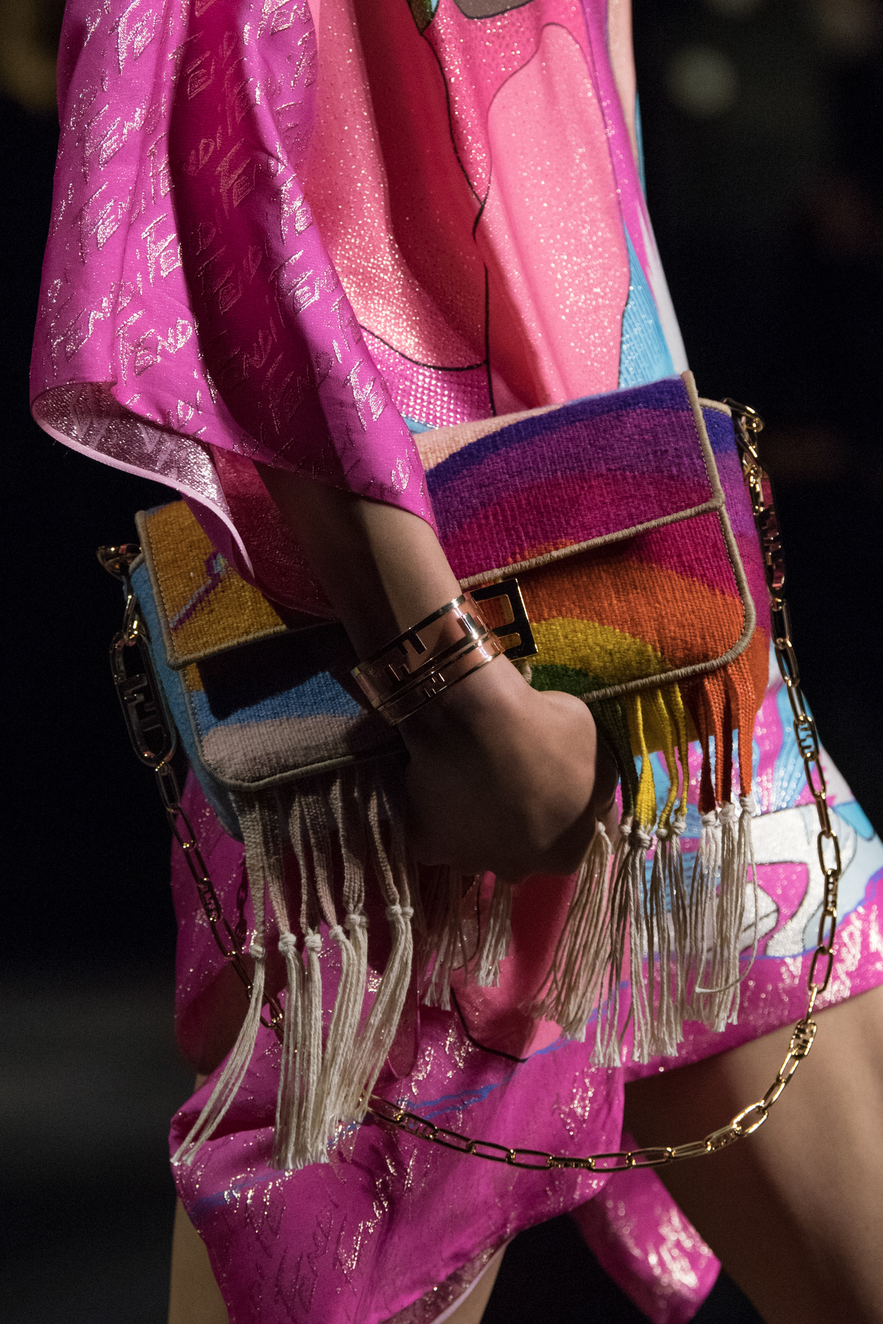 Fendi Spring 2022 Details Fashion Show