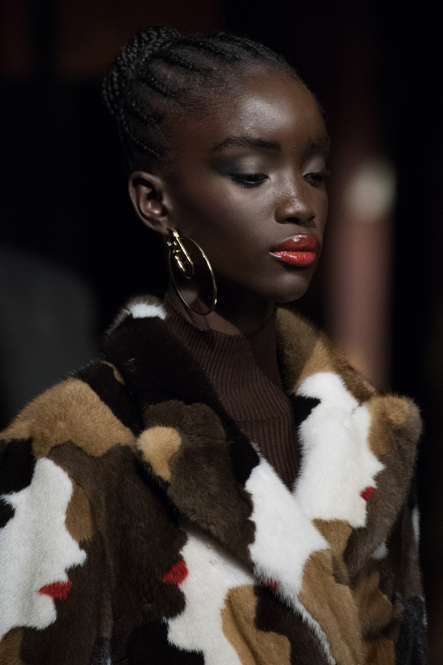 Fendi Spring 2022 Details Fashion Show