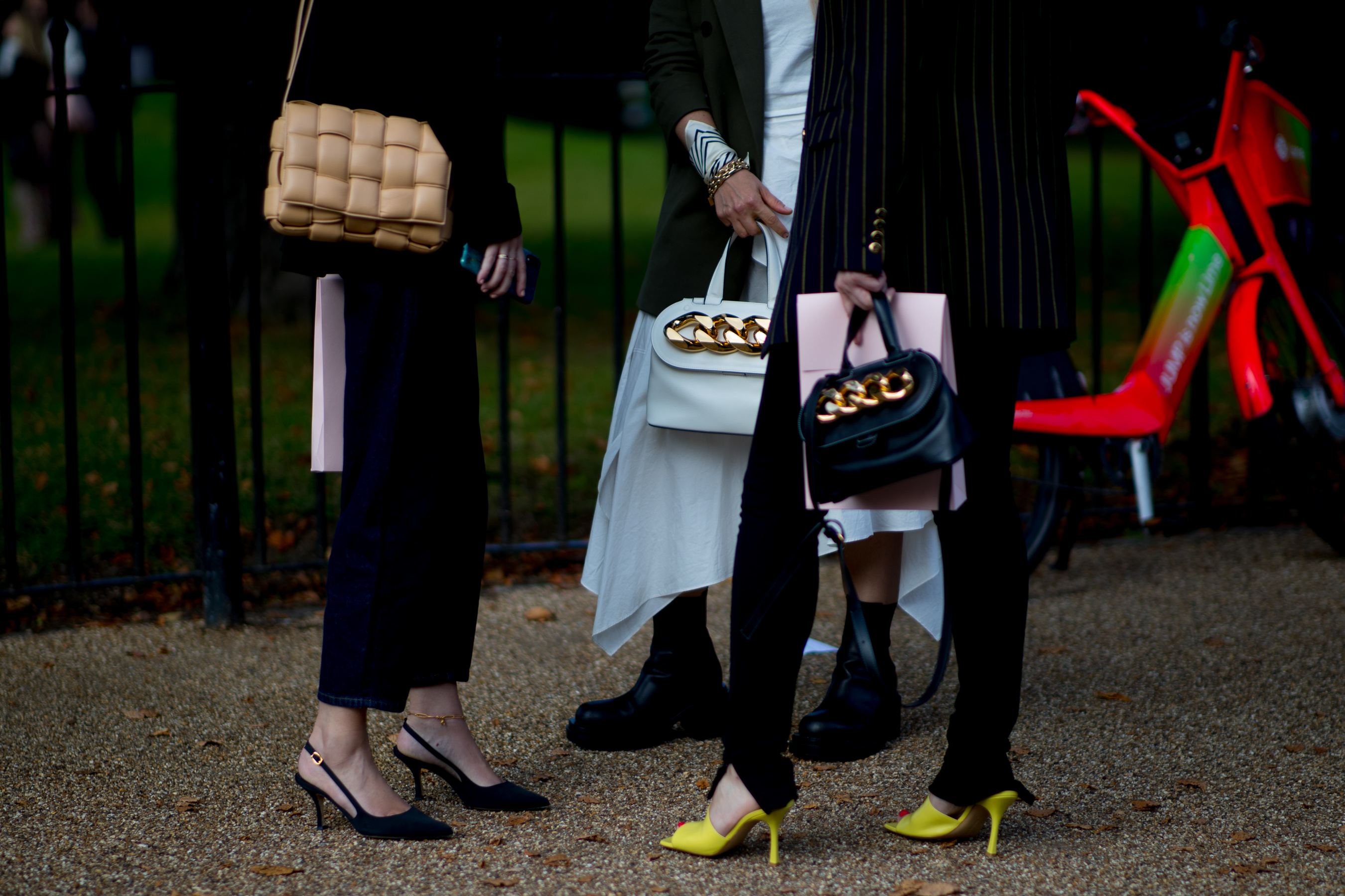 London Street Style Spring 2022 Day 4