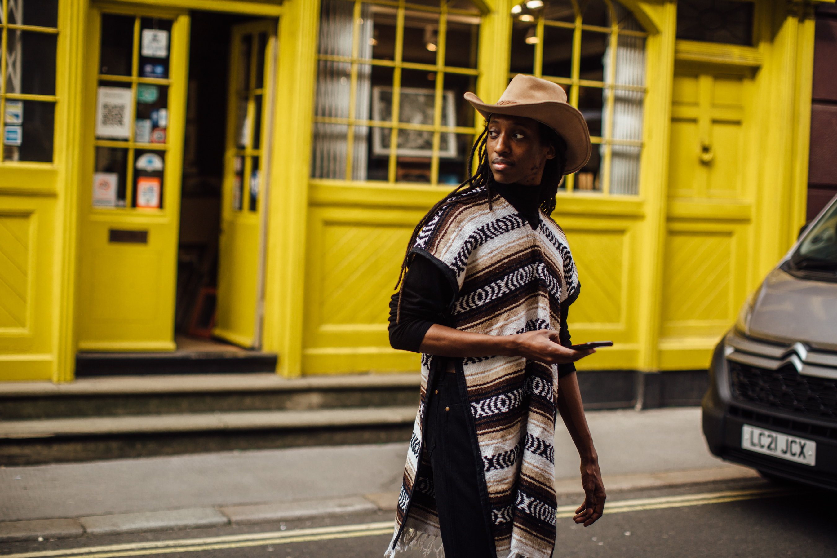 London Street Style Spring 2022 Day 1