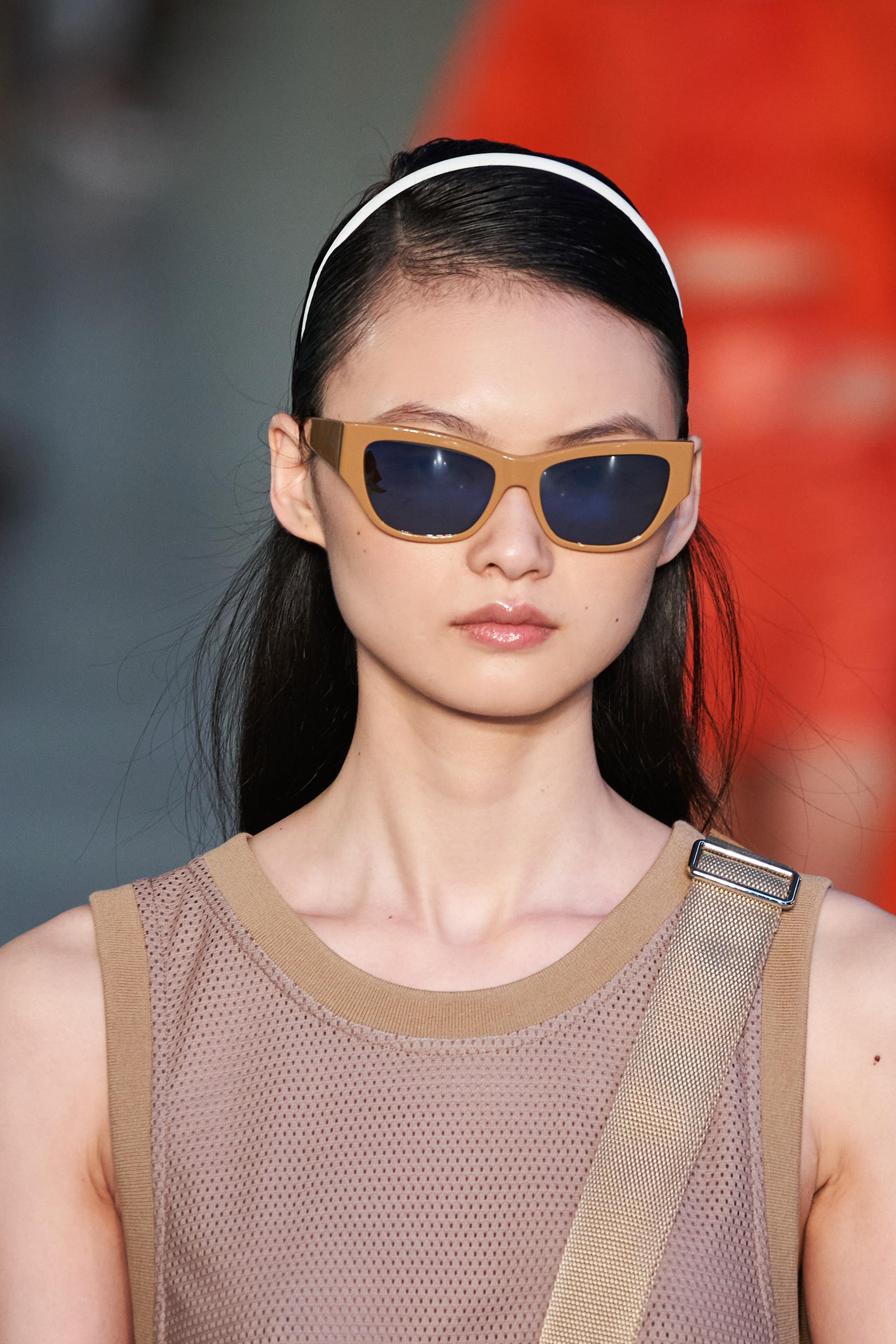 Max Mara Spring 2022 Details Fashion Show