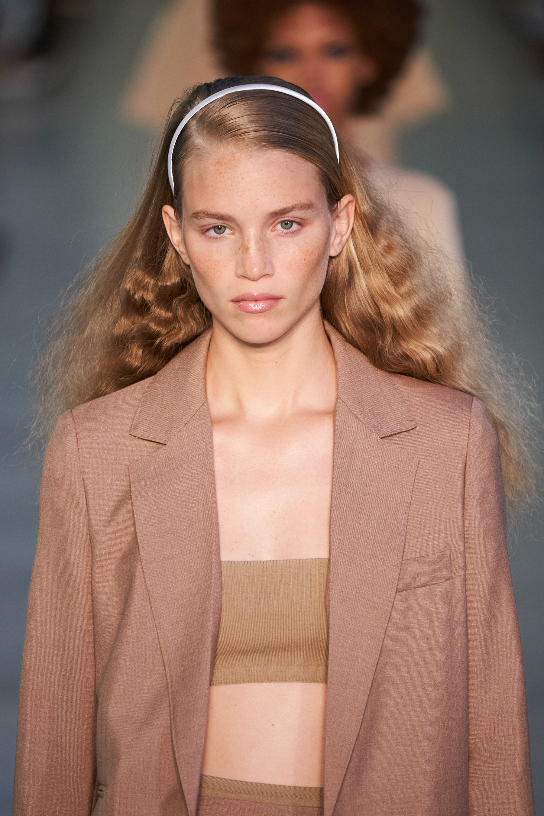 Max Mara Spring 2022 Details Fashion Show