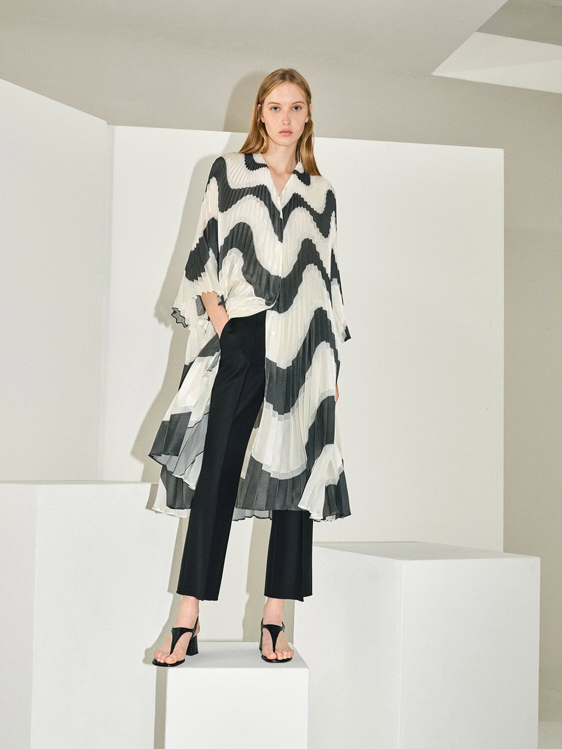 Mila Schon Spring 2022  Fashion Show