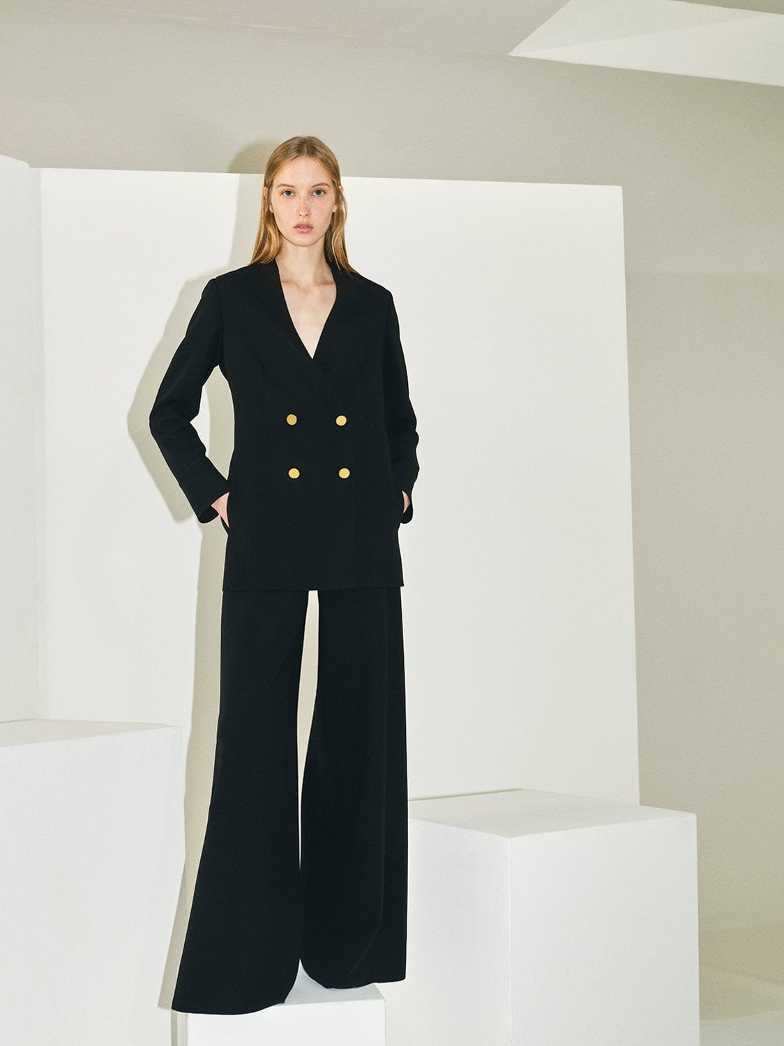 Mila Schon Spring 2022  Fashion Show