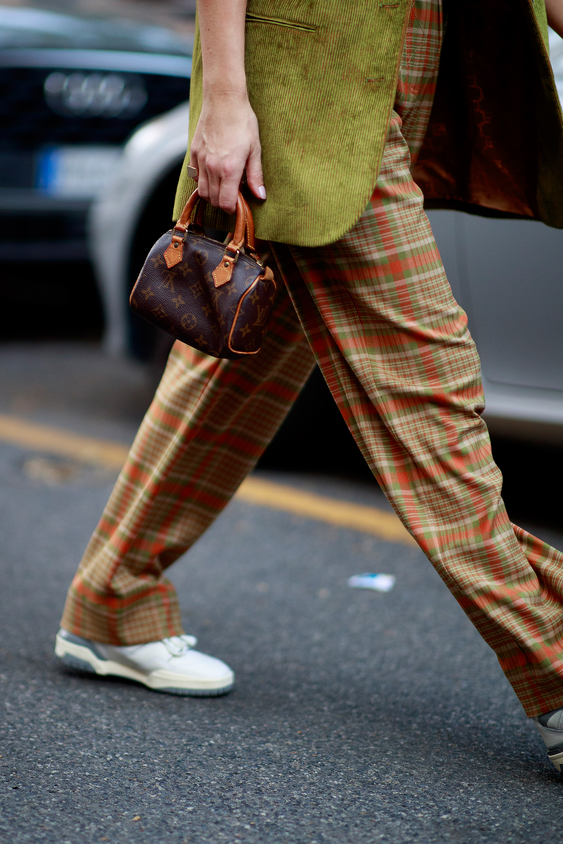 Milan Street Style Spring 2022 Day 1