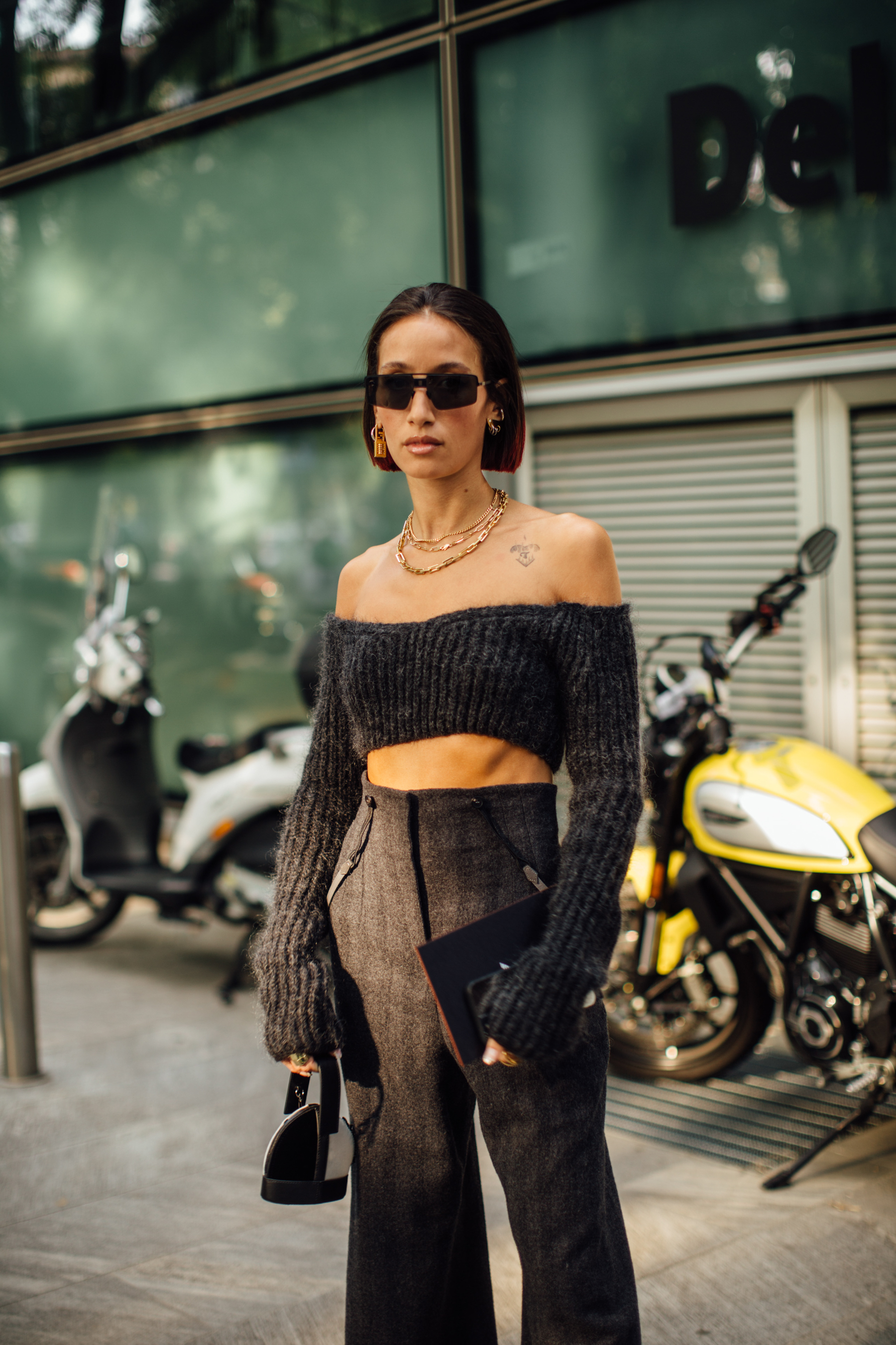 Milan Street Style Spring 2022 Day 2