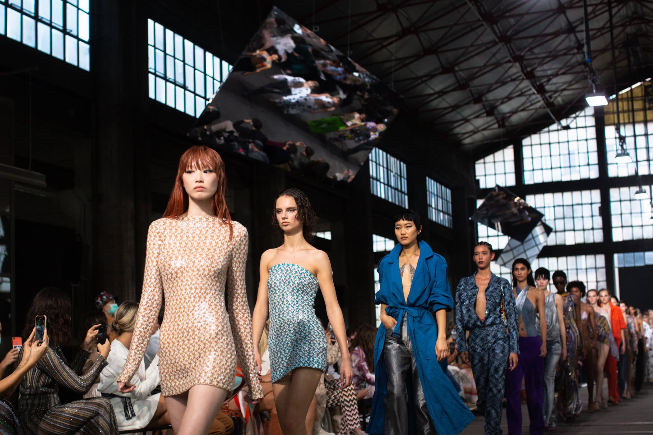 Missoni Spring 2022 Atmosphere Fashion Show