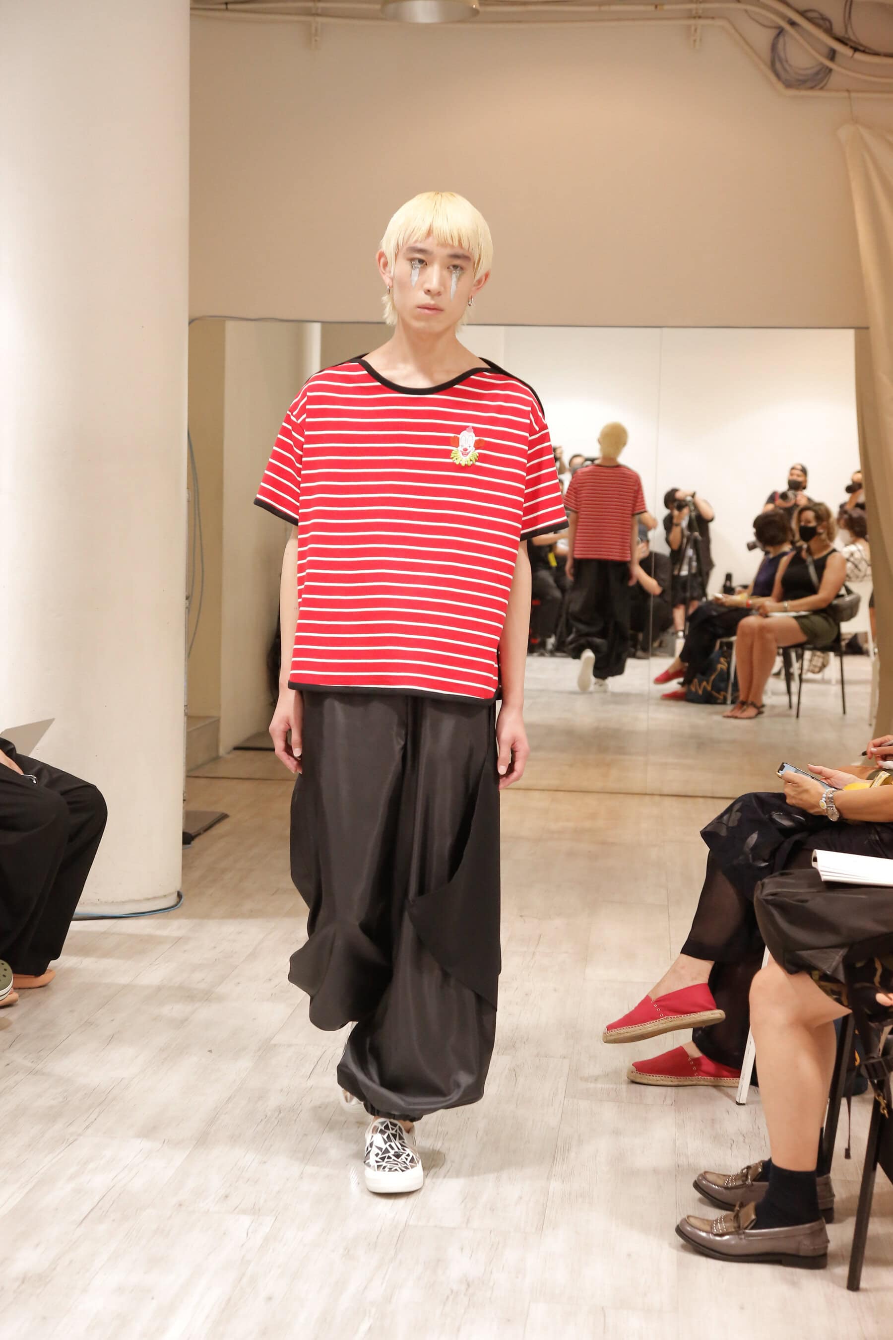 Mitsuru Okazaki Spring 2022  Fashion Show
